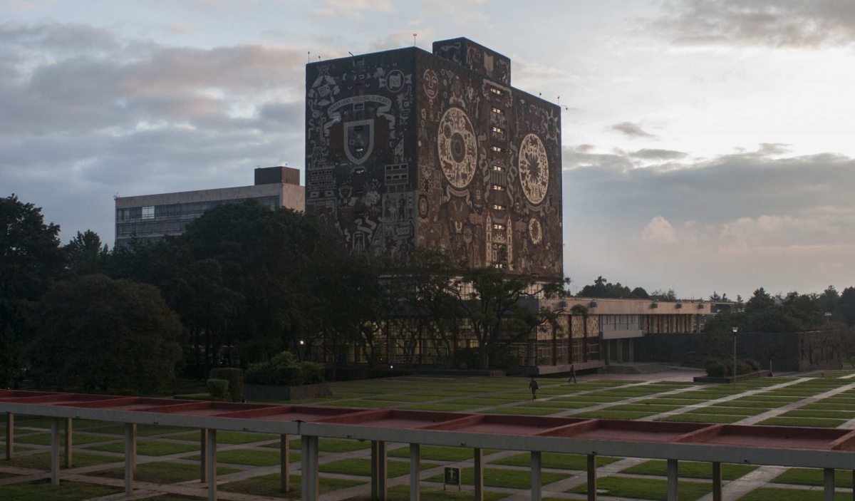 Estas son las 12 carreras por las que la UNAM está entre las mejores del mundo