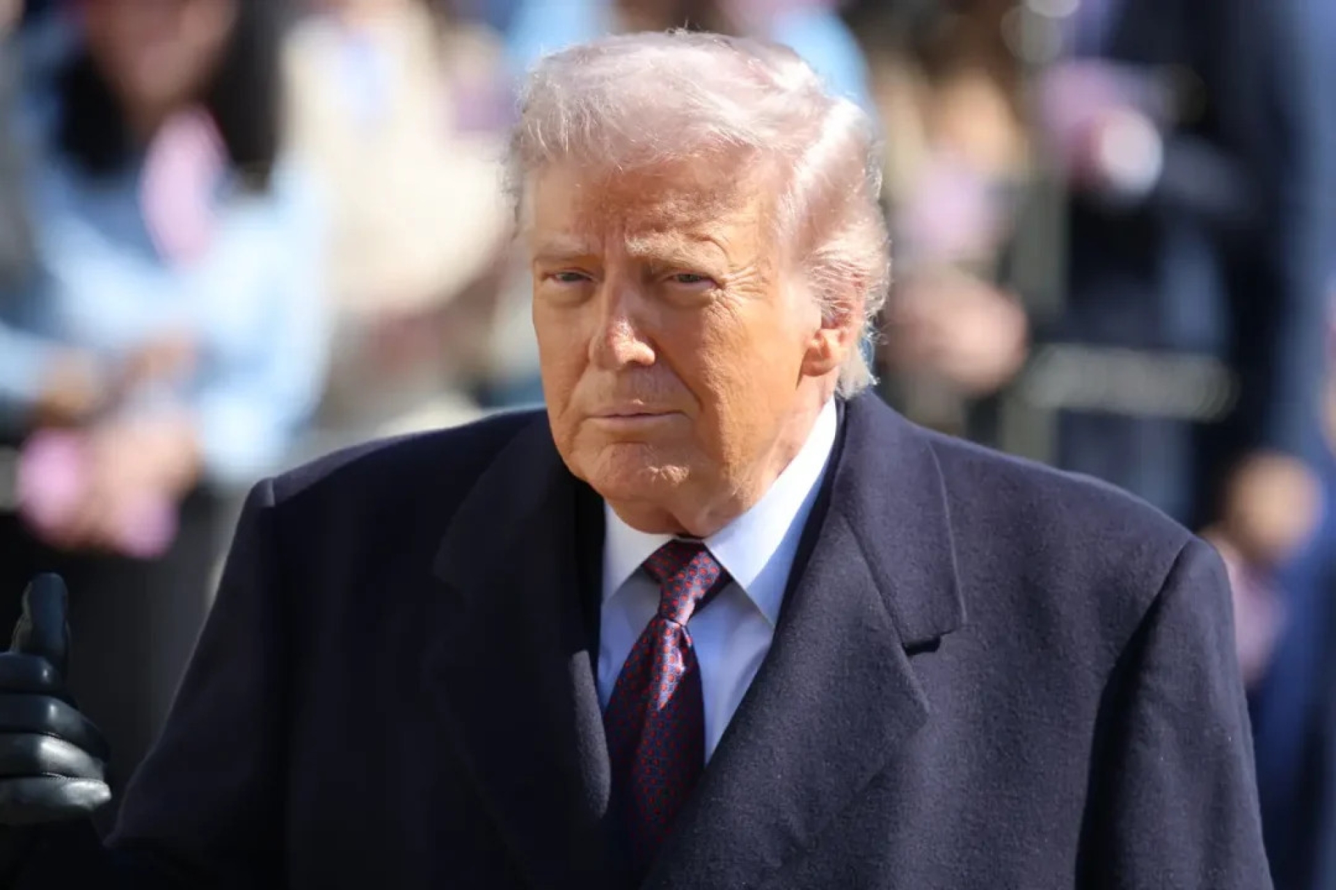Trump descarta acuerdo con Irán; afirma que solo aceptará rendición