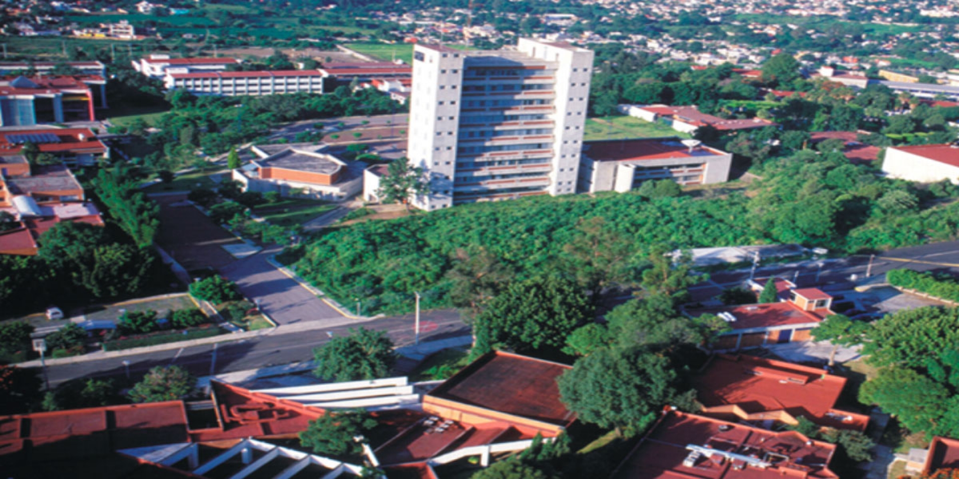 Medio ambiente debe estar en agenda universitaria: UAEM