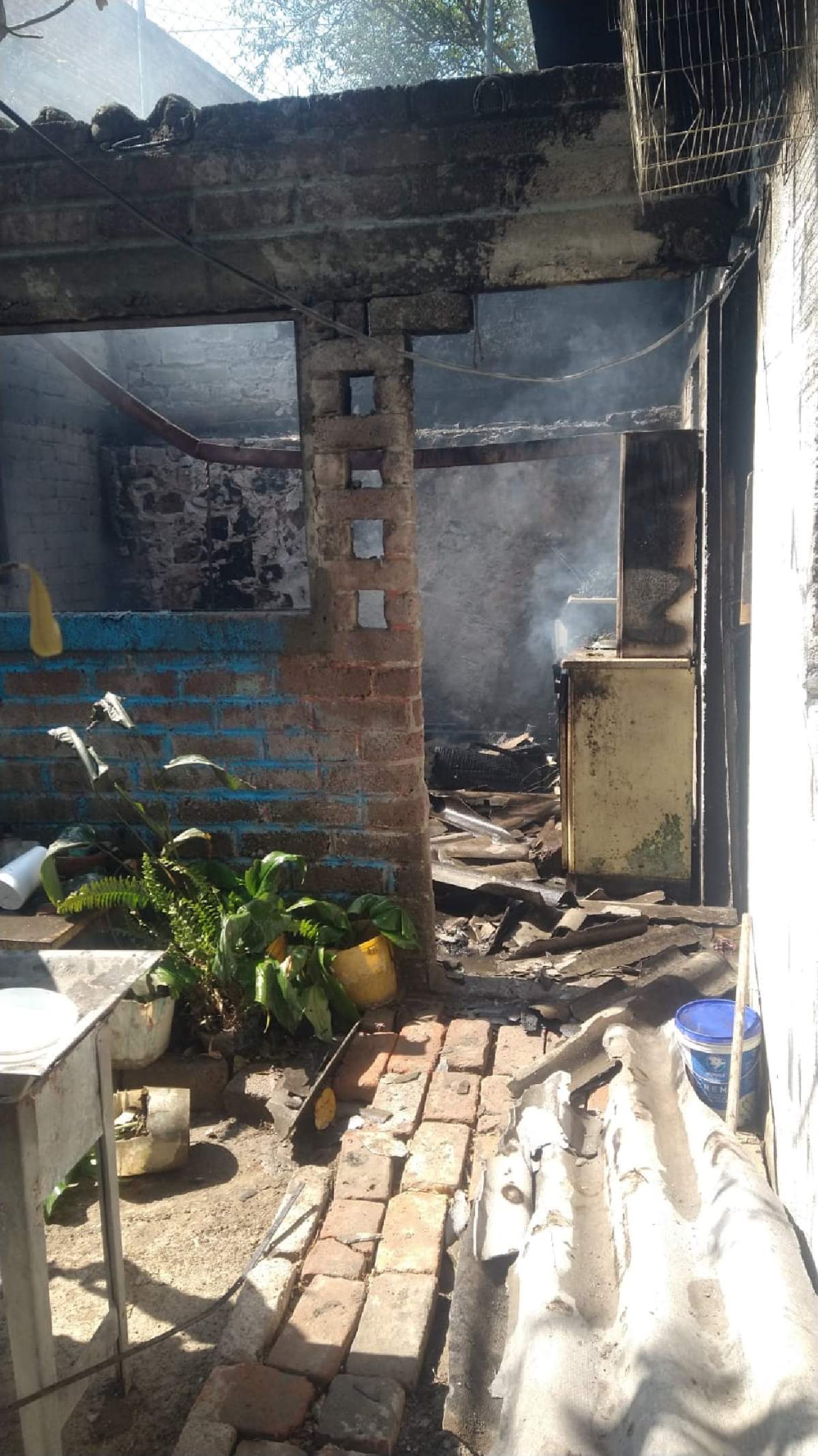 Se quema vivienda en la colonia Ricardo Soto de Jojutla