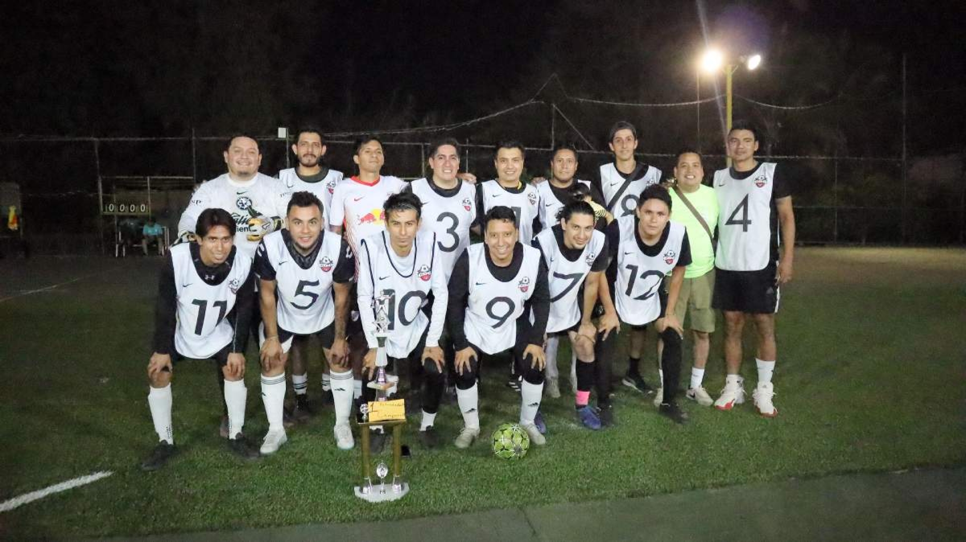 Se corona el CDO FC