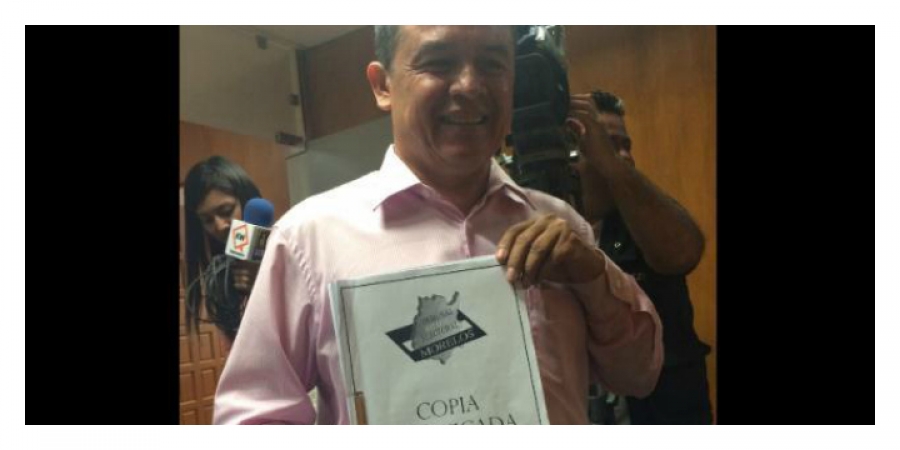Solicita Abdón Toledo el apoyo del Congreso local para regresar a la alcaldía de Zacatepec