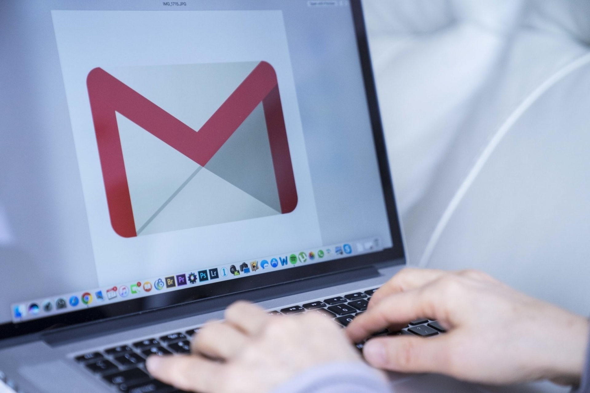 Nuevo Modo Confidencial de Gmail: cómo envíar correos que se autodestruyen