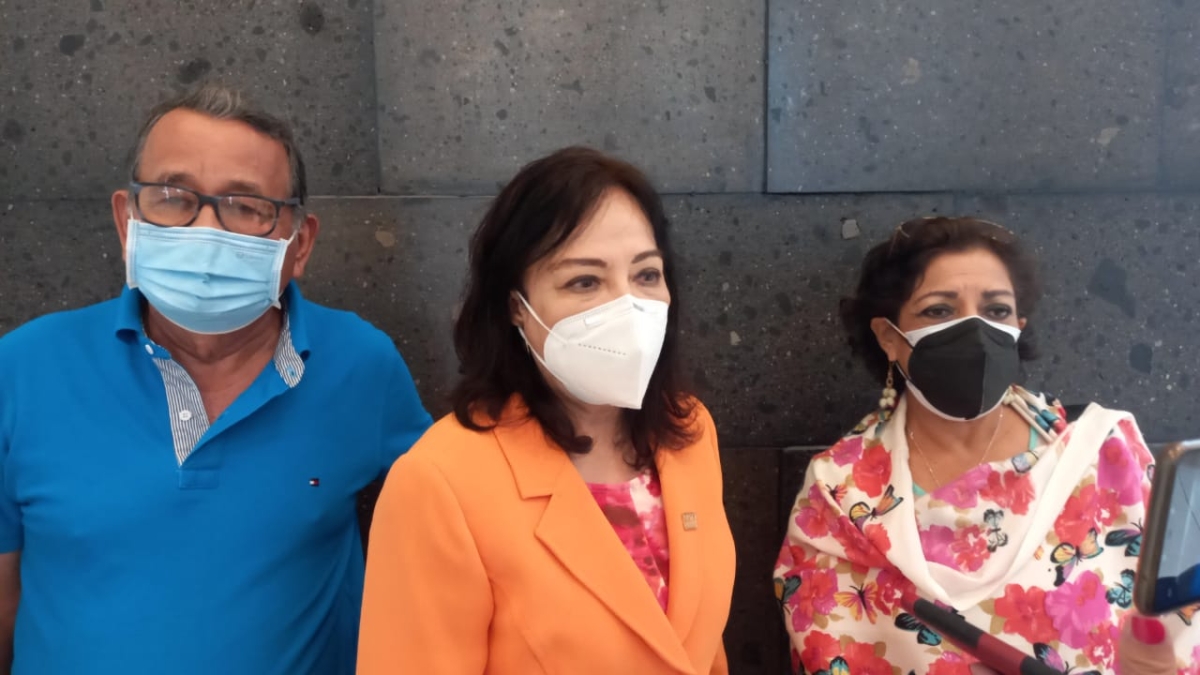 Profesores jubilados anuncian que reactivarán sus protestas