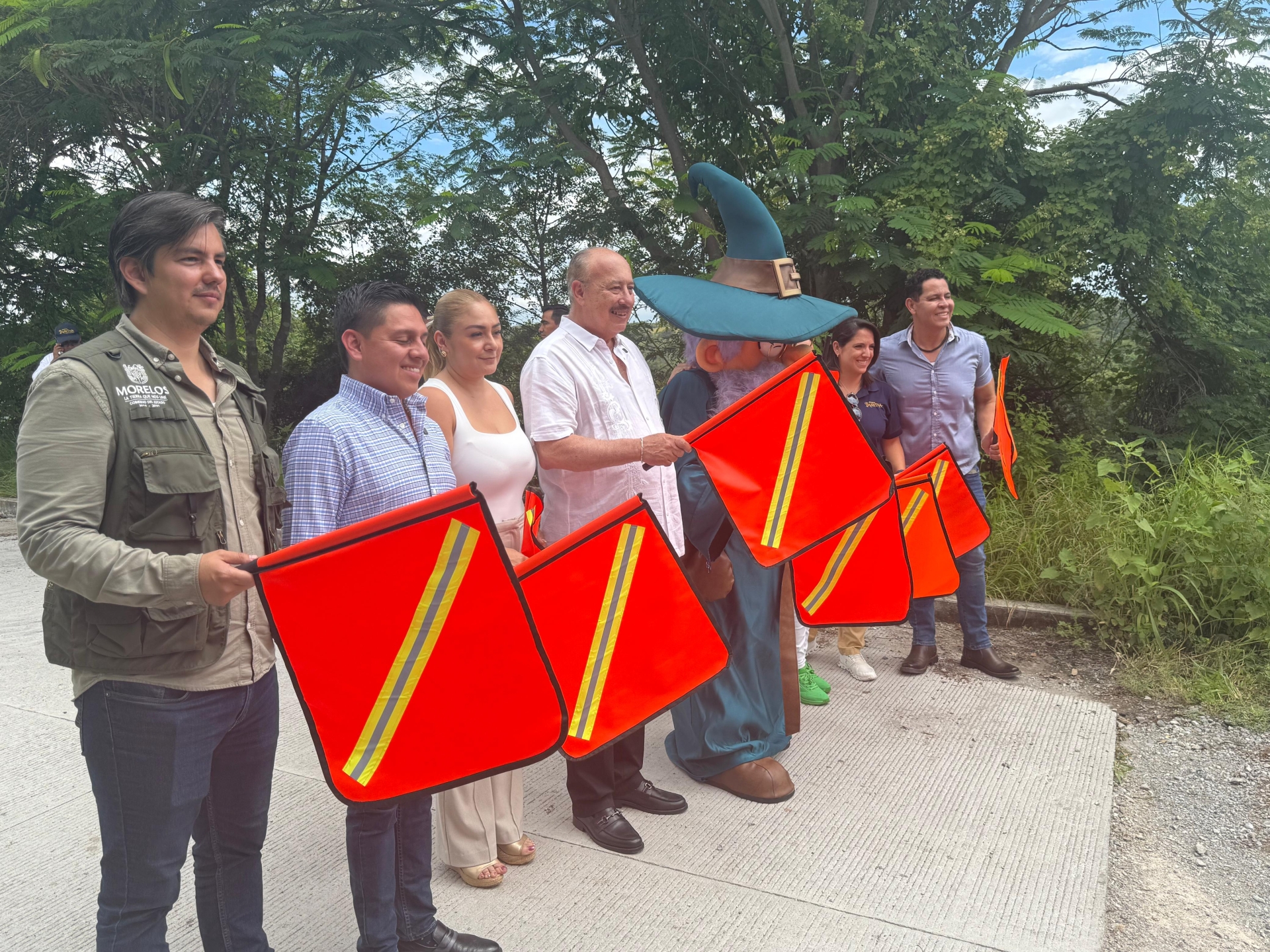 Asiste diputado Luis Eduardo Pedrero a inauguración del acceso pavimentado al parque 'Mundo Imayina' en Jojutla