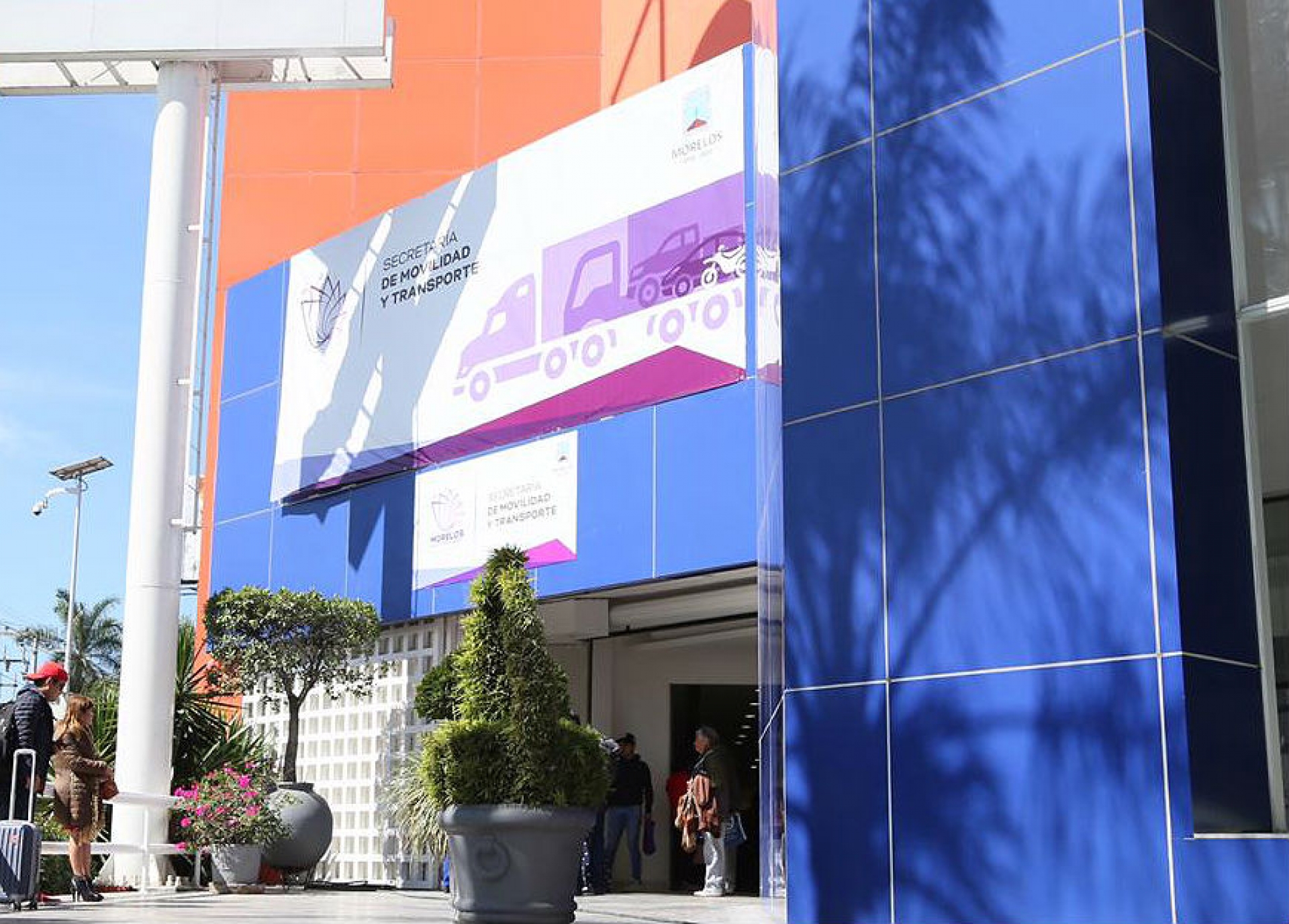 Desmiente SMyT información falsa sobre reemplacamiento