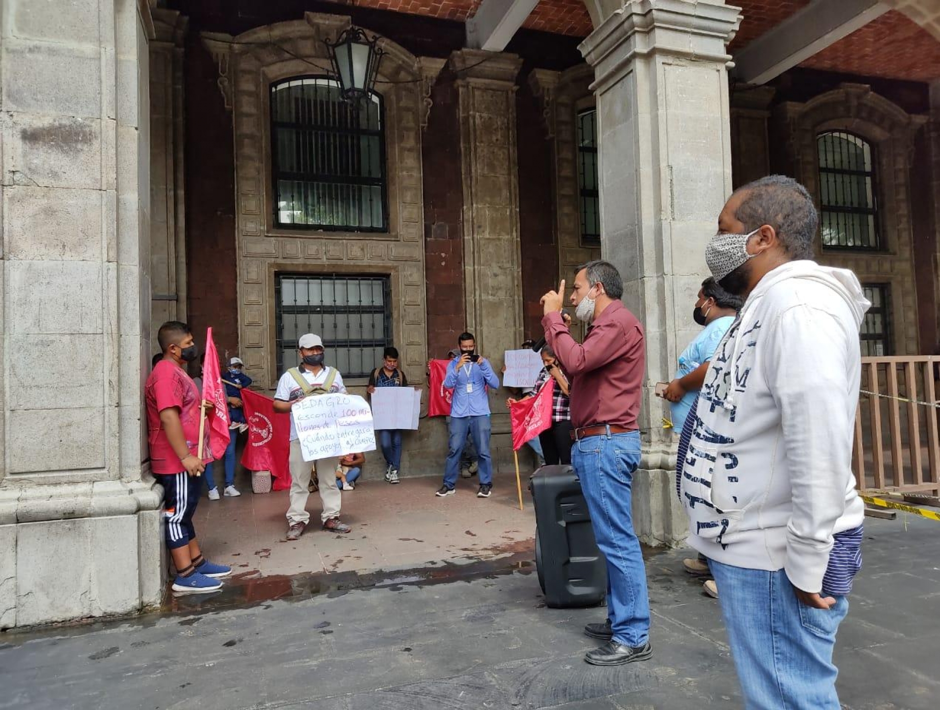 Se manifiestan antorchistas en Cuernavaca; exigen apoyos para fertilizantes