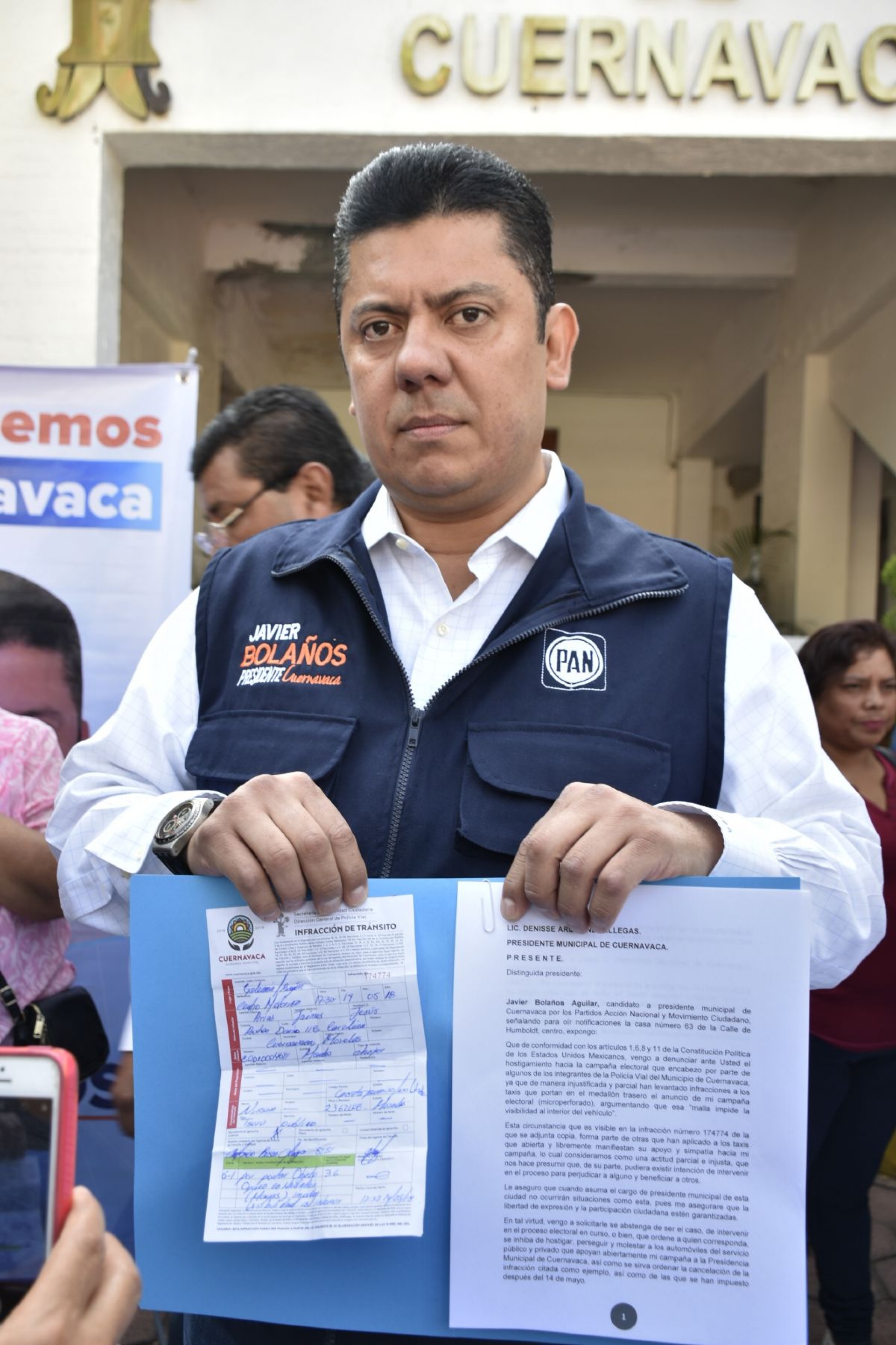 Javier Bolaños se queja de la Policía Vial de Cuernavaca