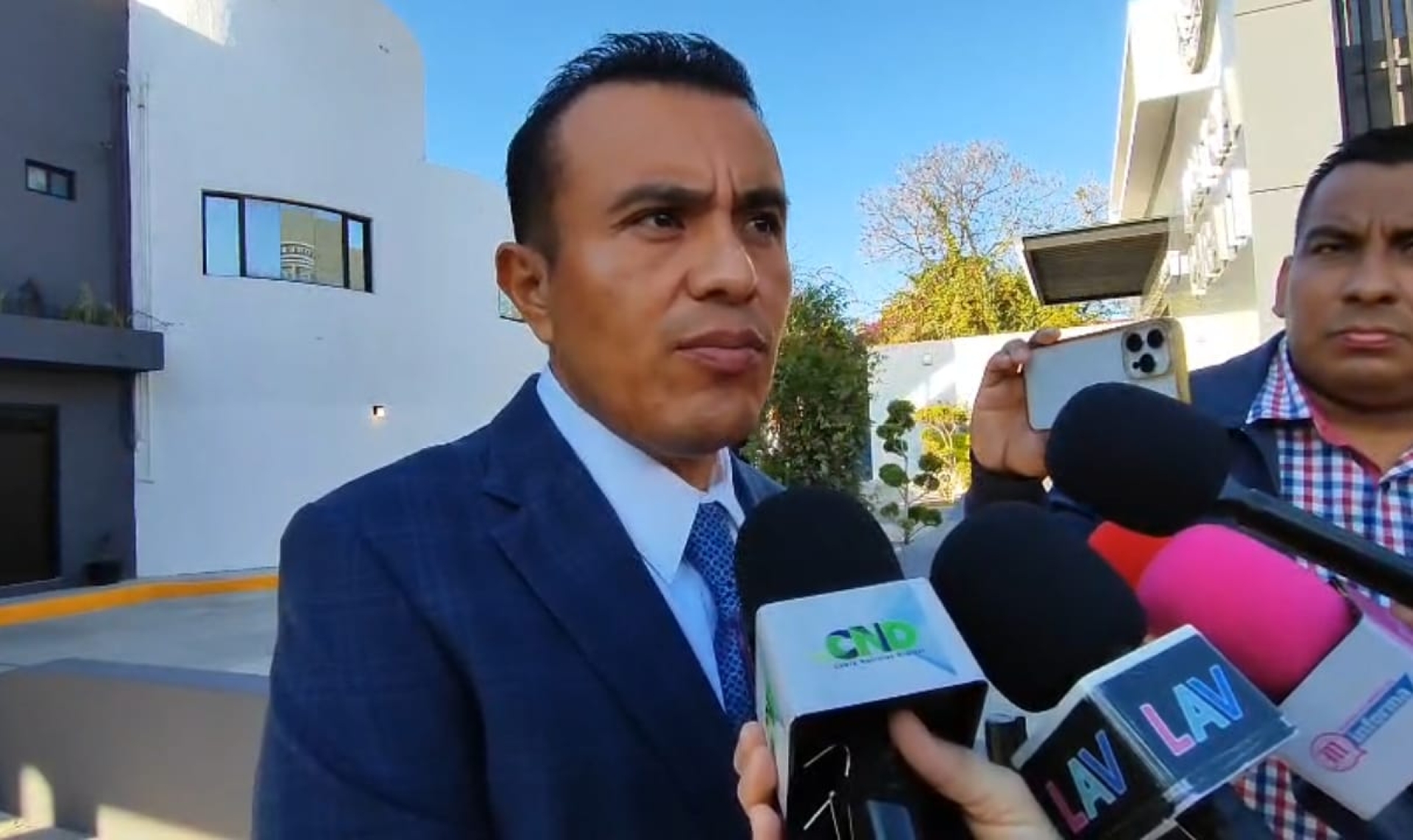 Entrega de primer Informe restablecerá diálogo entre Poderes: Isaac Pimentel