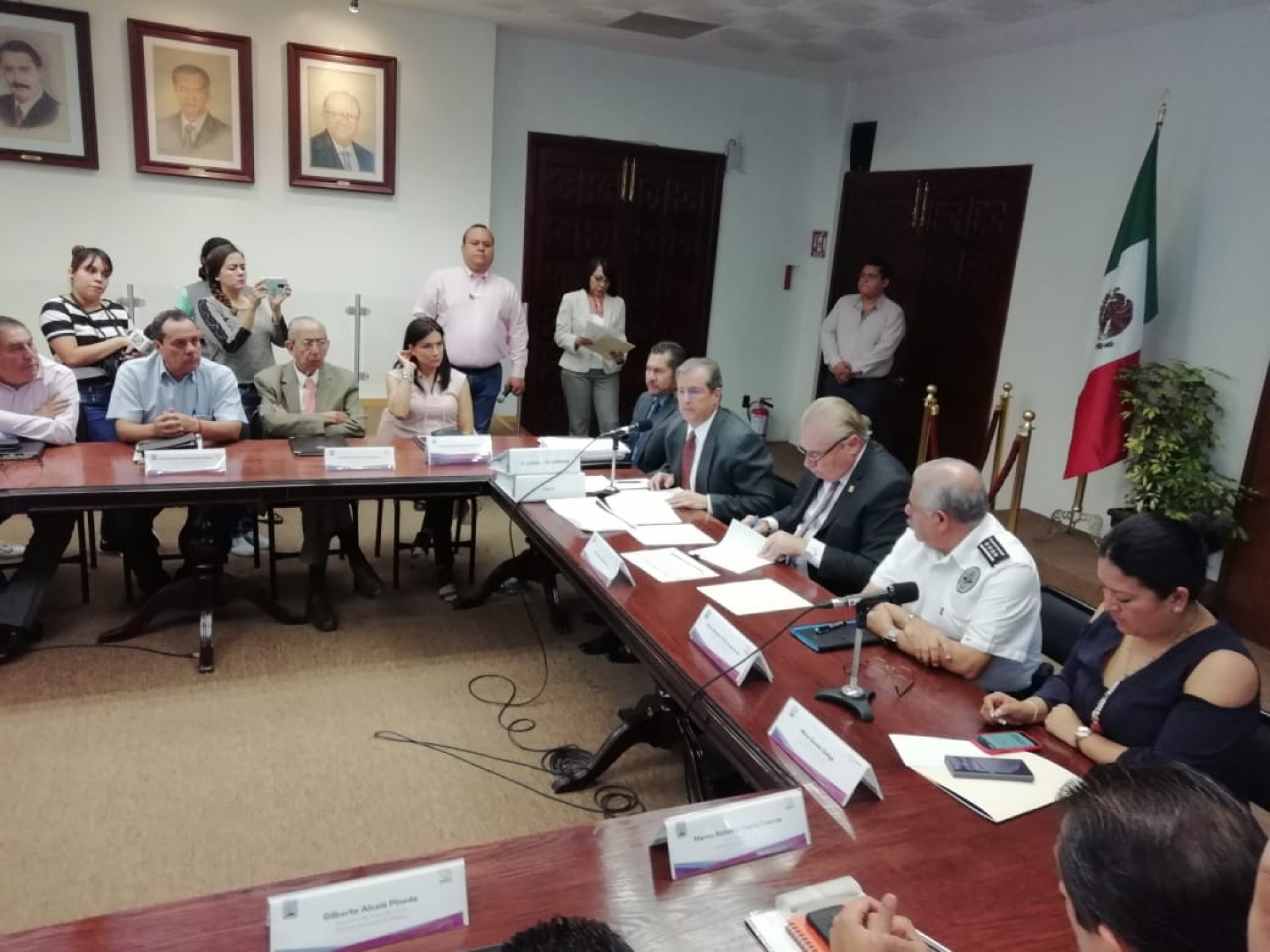 Suman 12 denuncias más por presunto peculado contra ex funcionarios