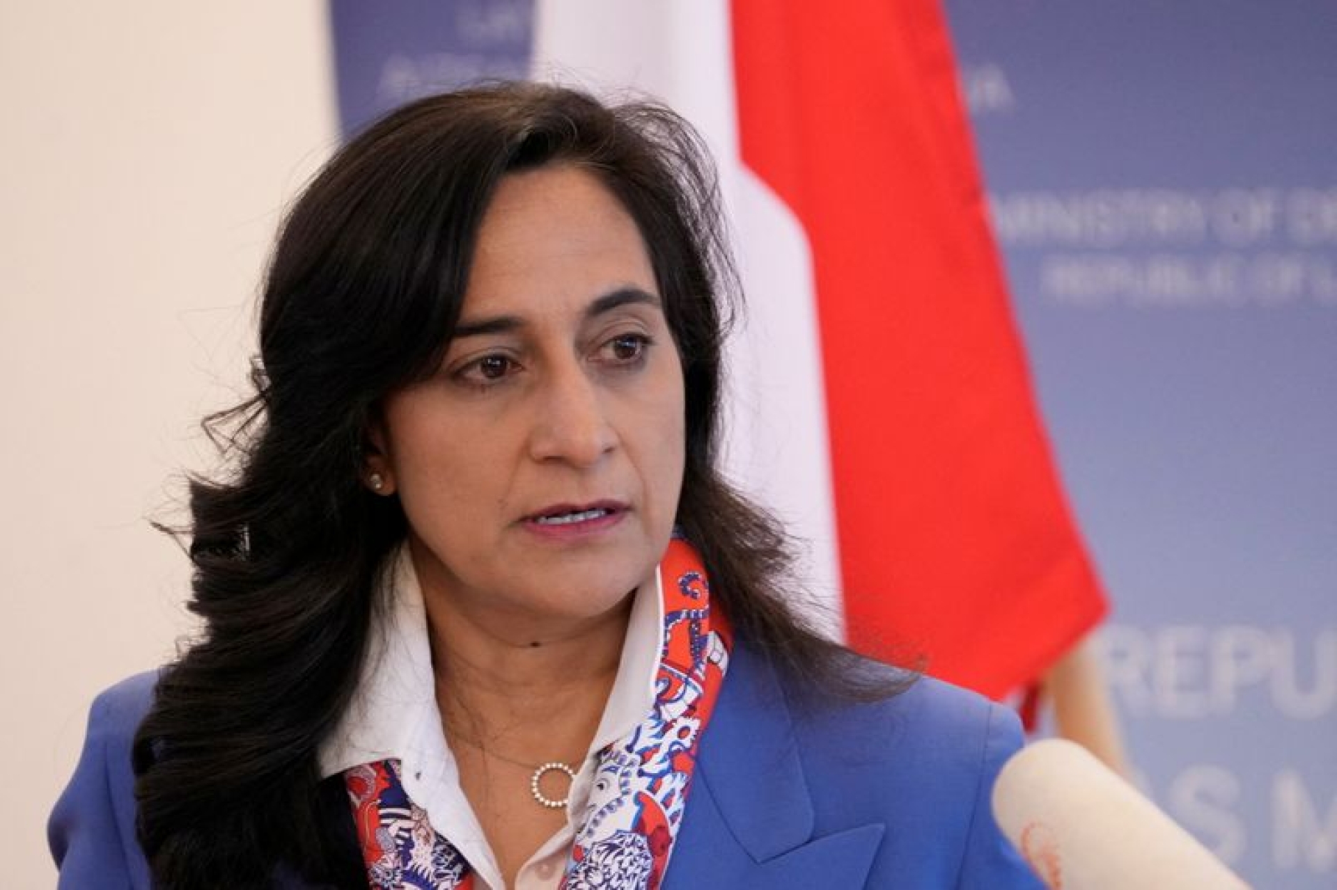 Ministra de Exteriores canadiense condena asesinato de turista en Teotihuacán