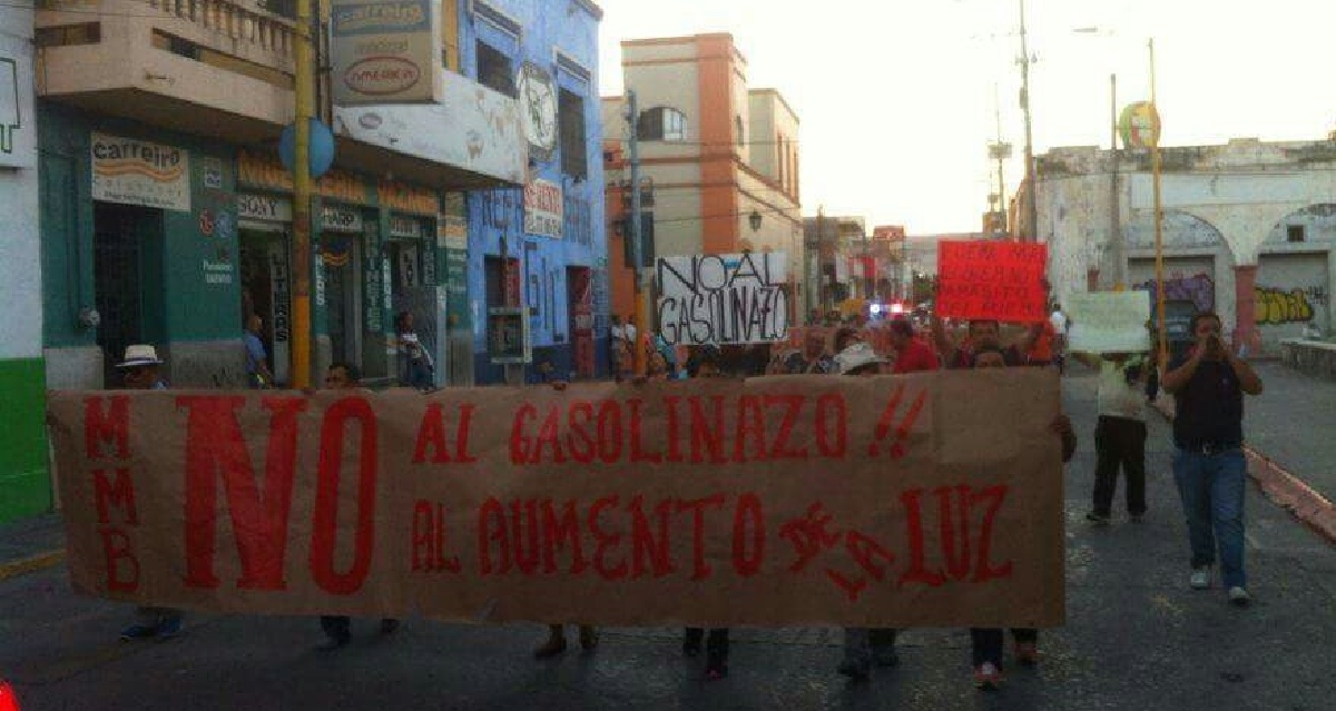 Se manifiestan ciudadanos y maestros jubilados contra el “gasolinazo” en Jojutla