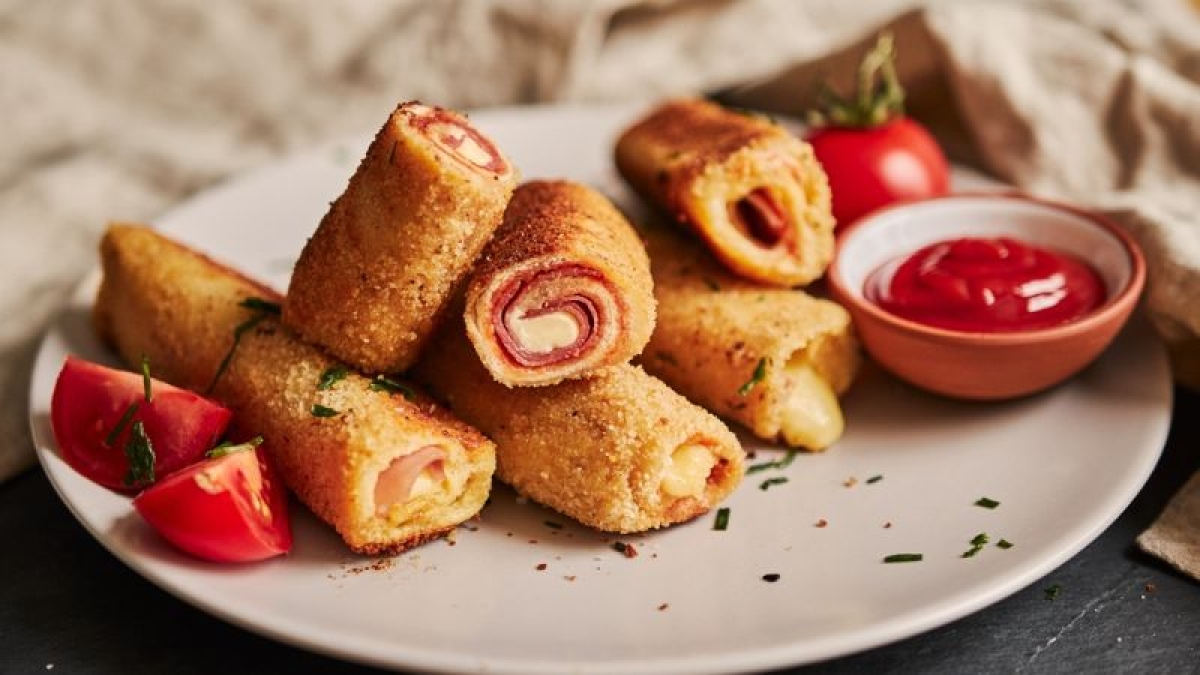 Prepara un snack delicioso para el lunch escolar de tus hijos con estos rollitos de jamón