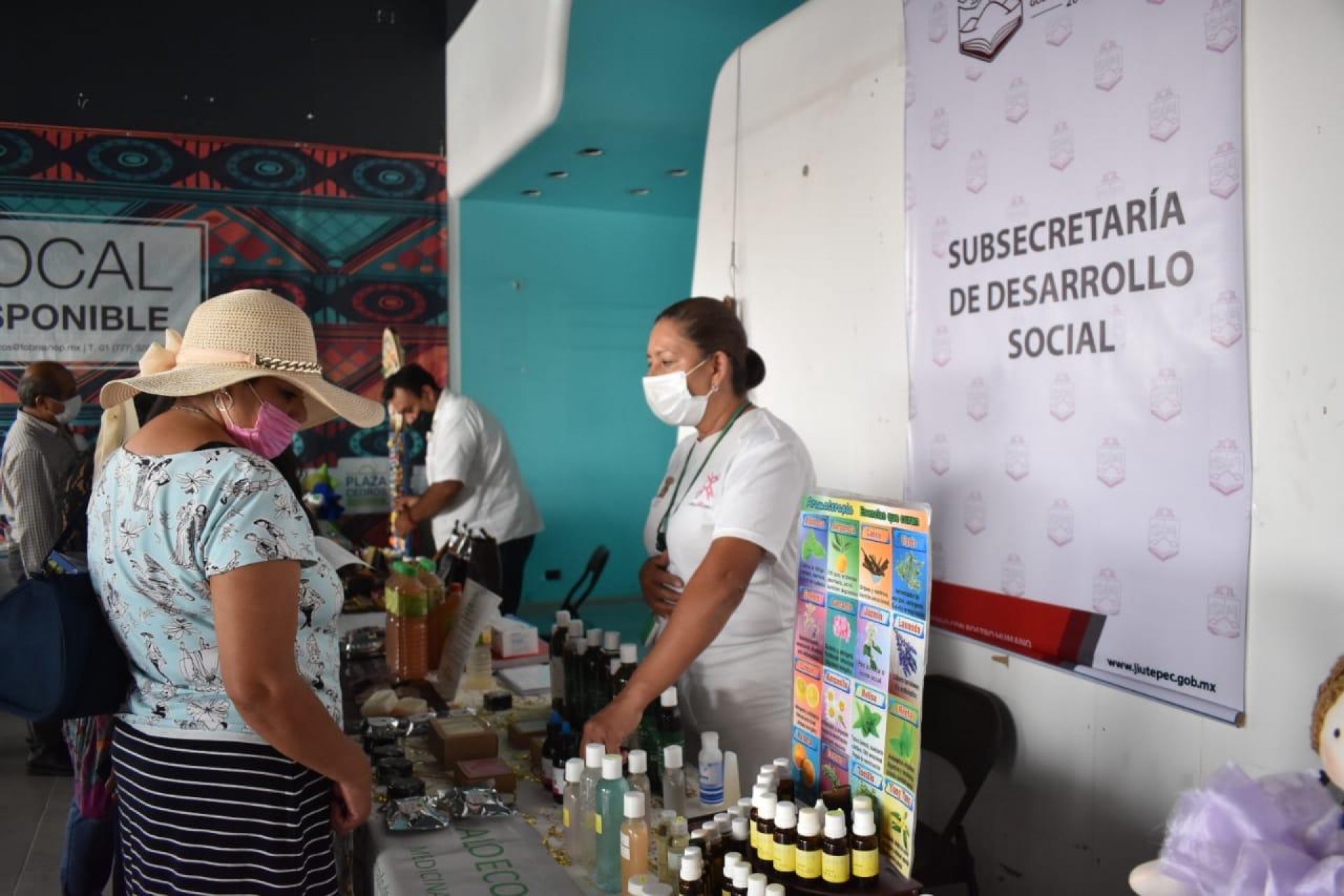 Incentivan comercialización de artesanías locales en Jiutepec
