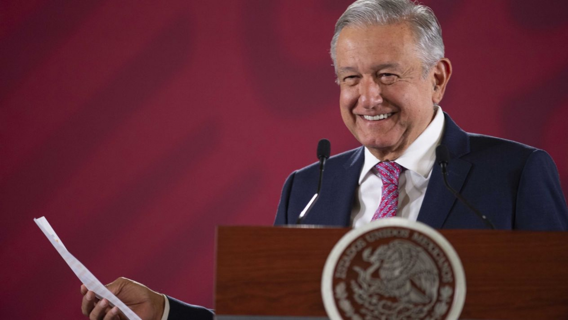 La fuente que hace confirmar a AMLO que el pueblo está 'feliz, feliz, feliz' viene del Inegi