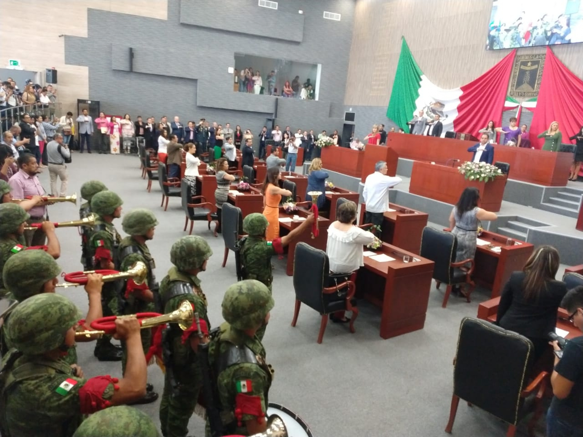 Realizan sesión solemne del Parlamento de la Mujer 2019