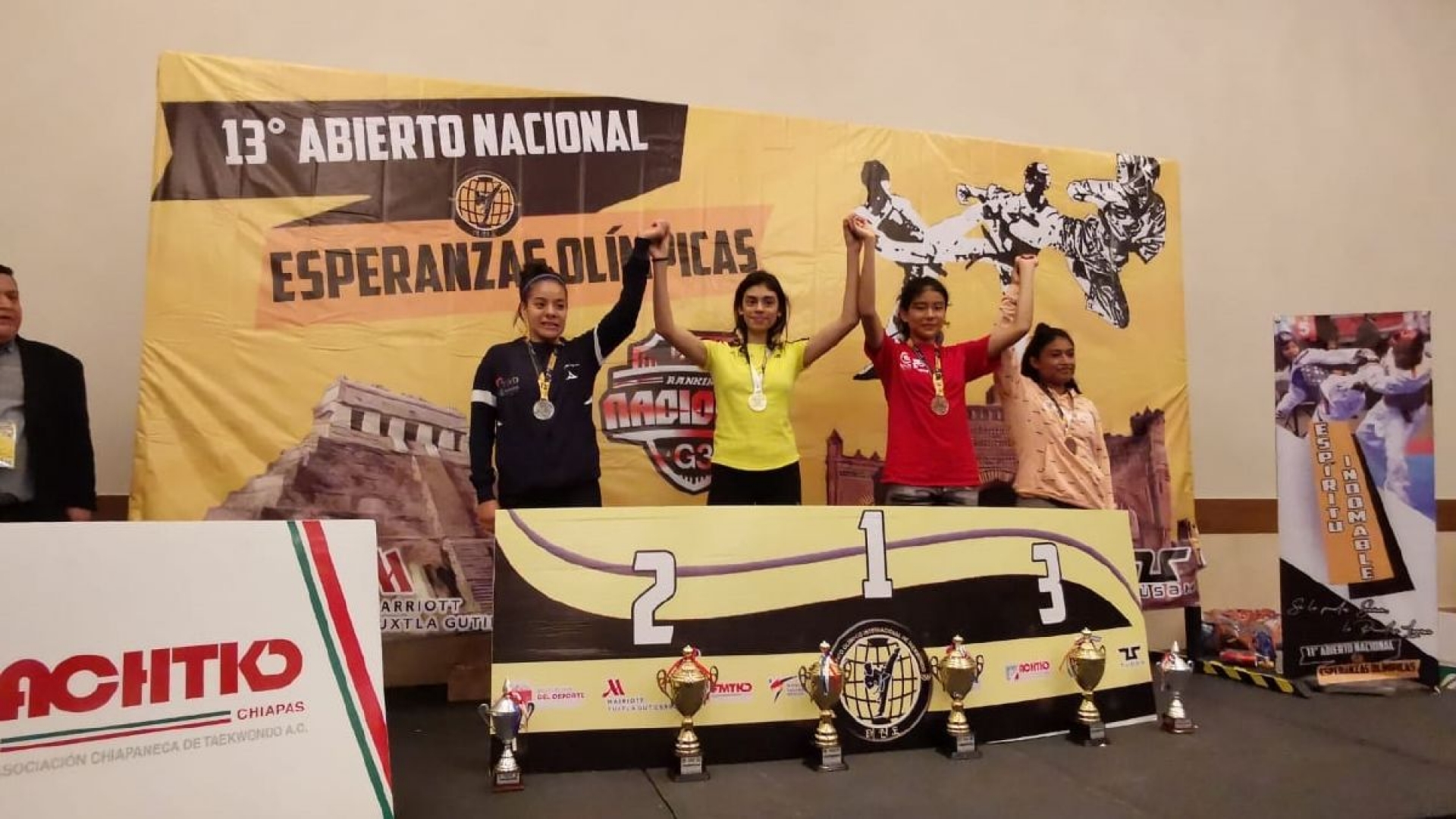 La selección de Taekwondo del Indem regresa con cuatro medallas de Tuxtla, Gutiérrez