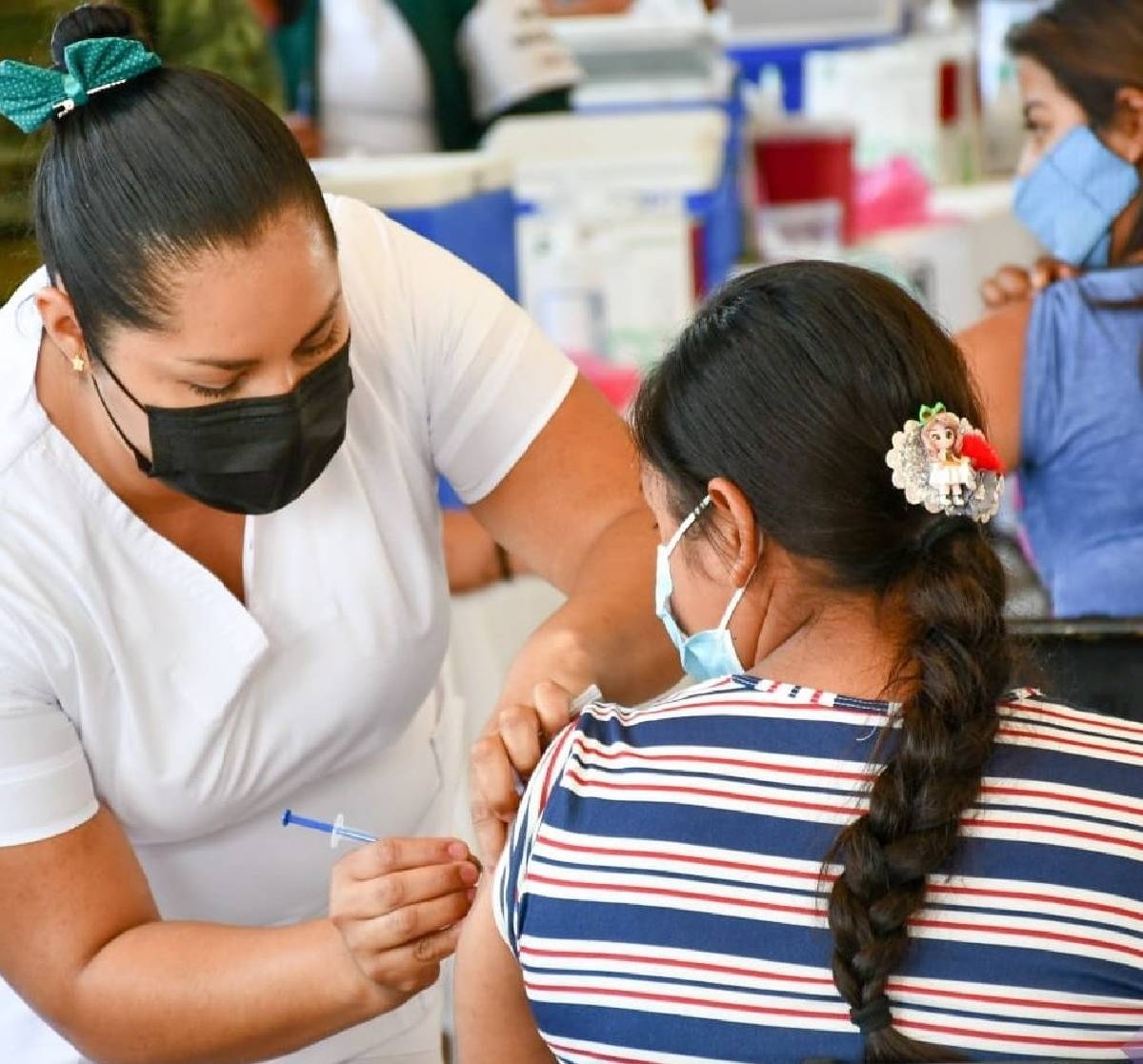 Aplicarán segunda dosis de vacuna anticovid a jóvenes de Cuautla