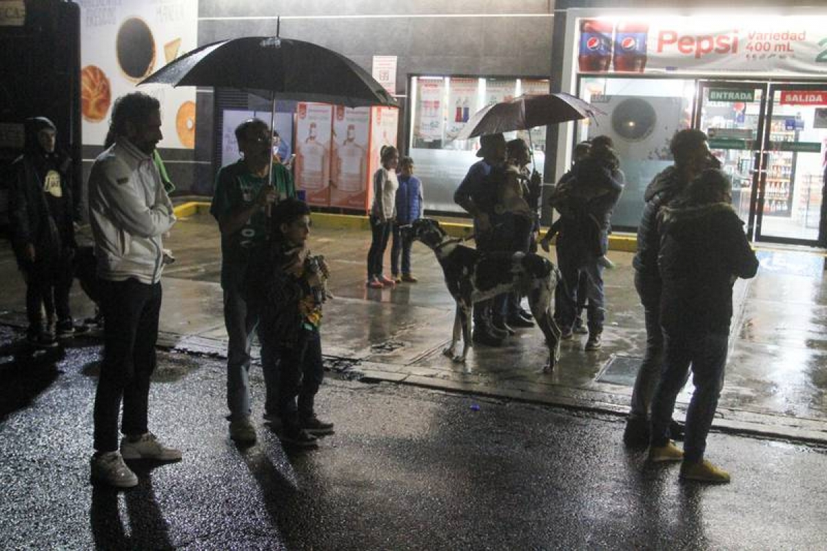 Sismo coincide con el cuarto aniversario del terremoto de 8.2 de Oaxaca