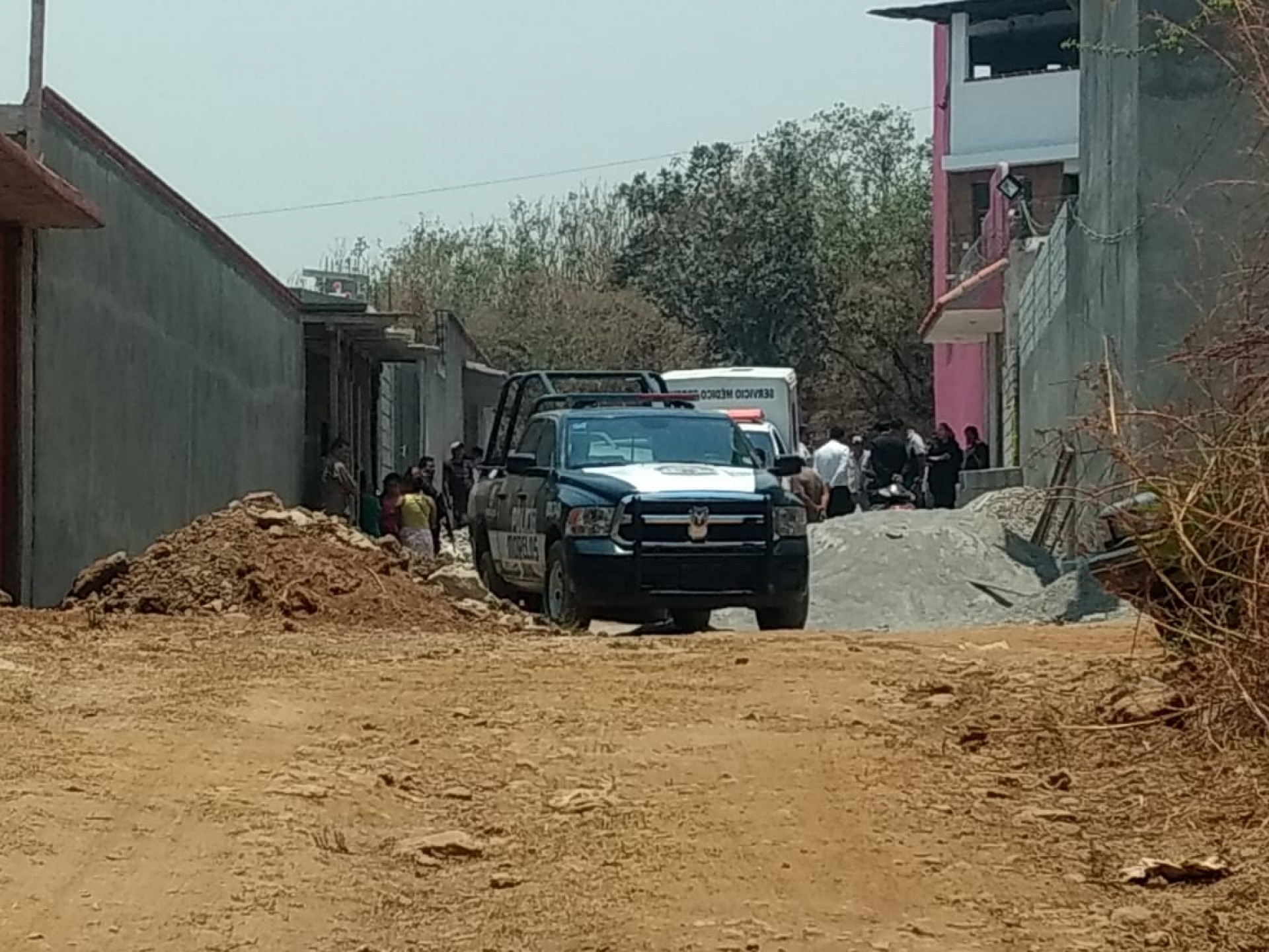 Hallan el cadáver de un hombre en una obra en construcción, en Ahuatepec