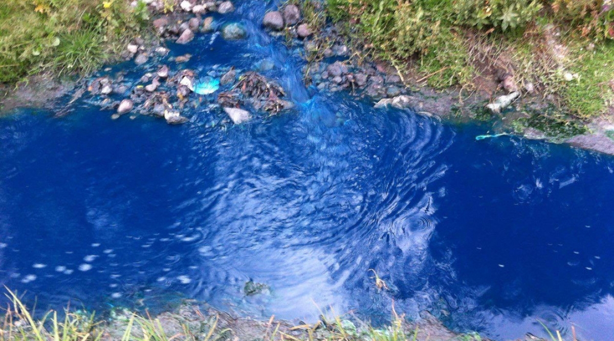 La mezclilla que usas está contaminando los ríos de México
