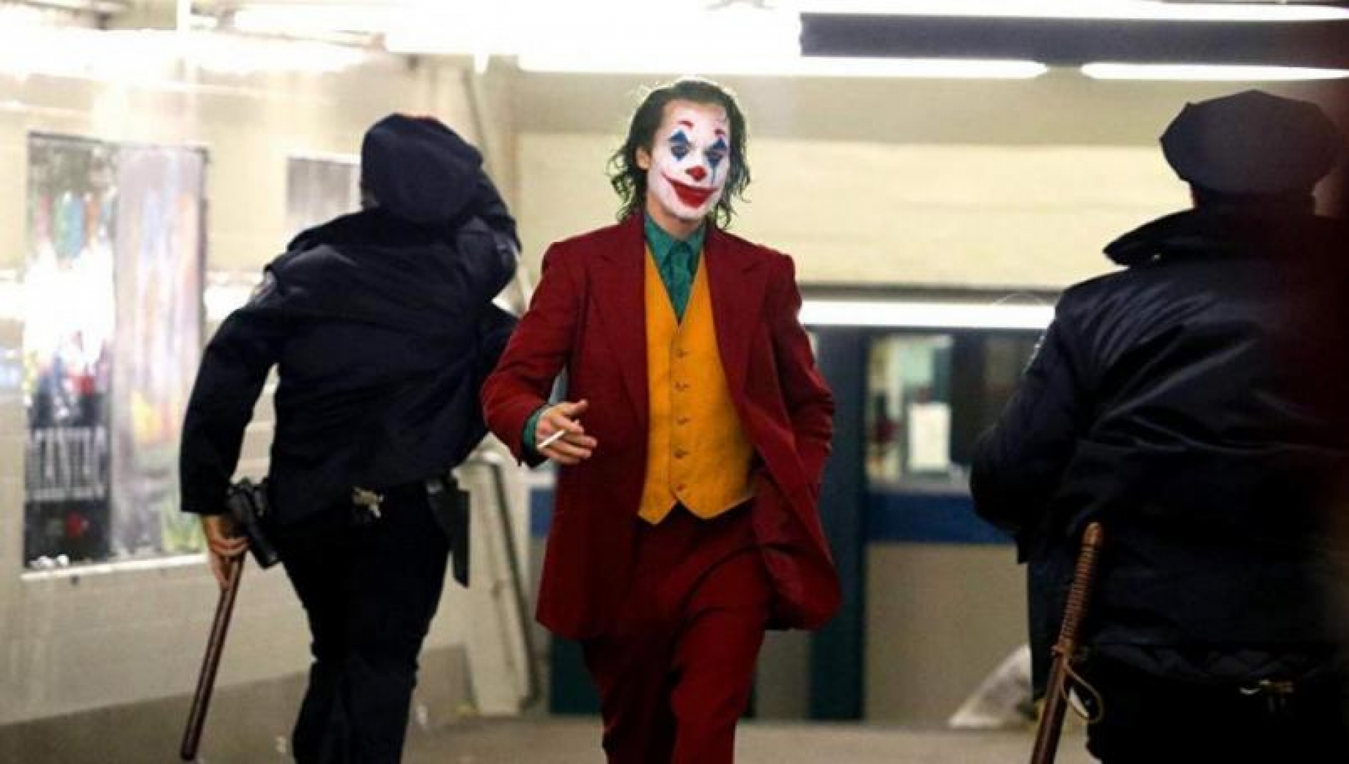 Cine advierte que 'Joker' no es para niños y no sale Batman