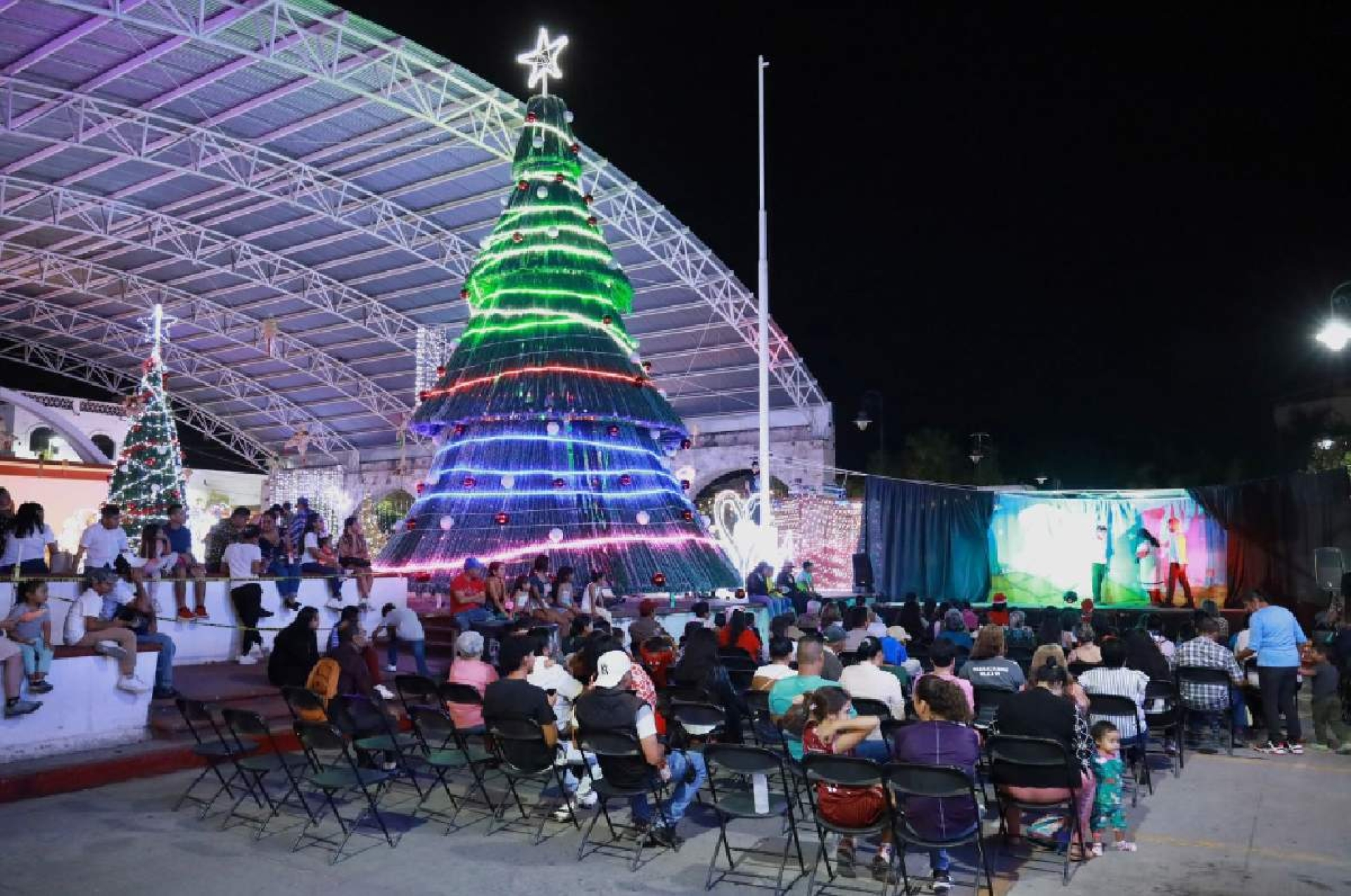 Llaman a sumarse a la campaña "Con amor navideño" en Tlaquiltenango