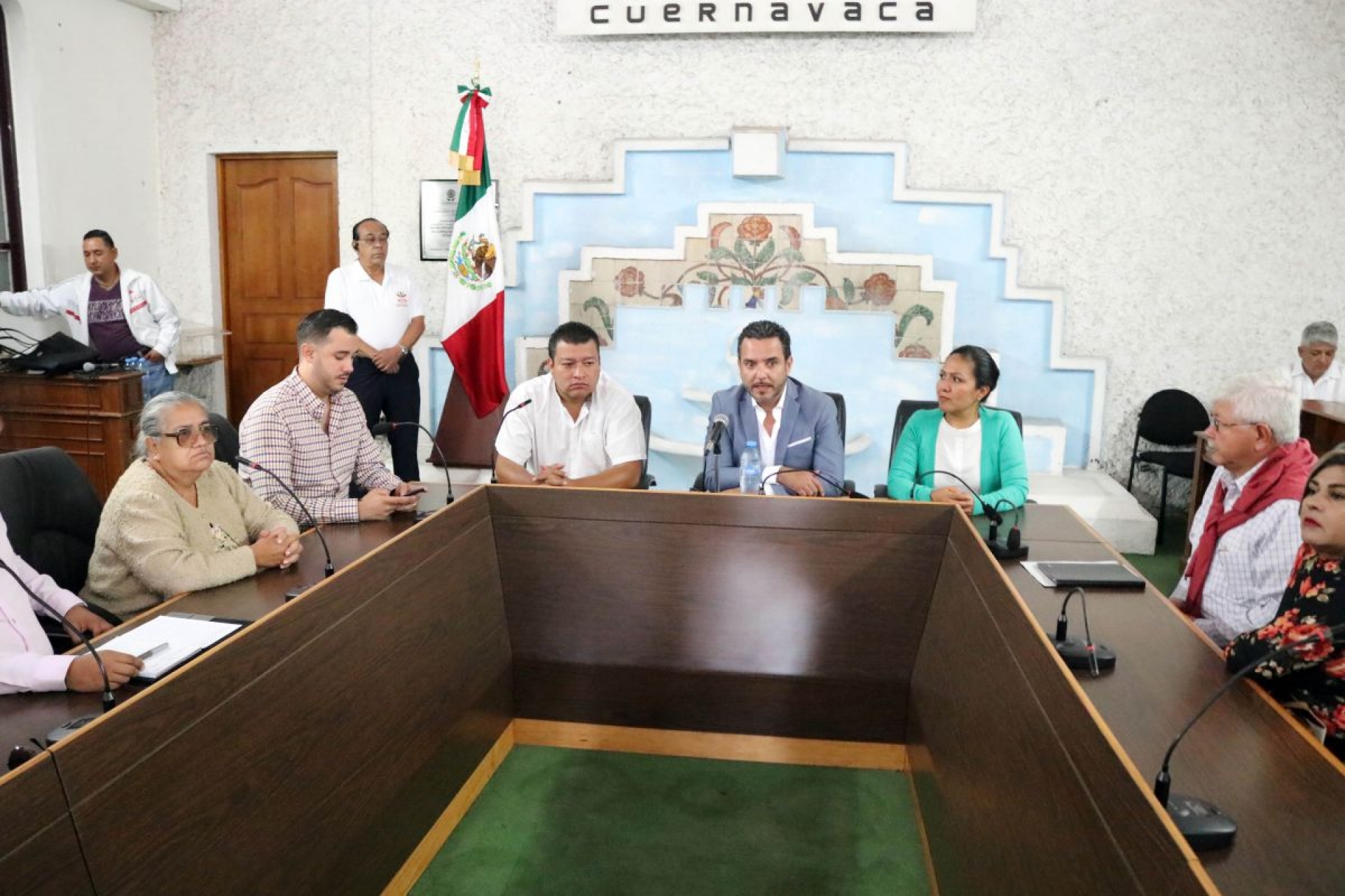 Integra el alcalde de Cuernavaca su gabinete