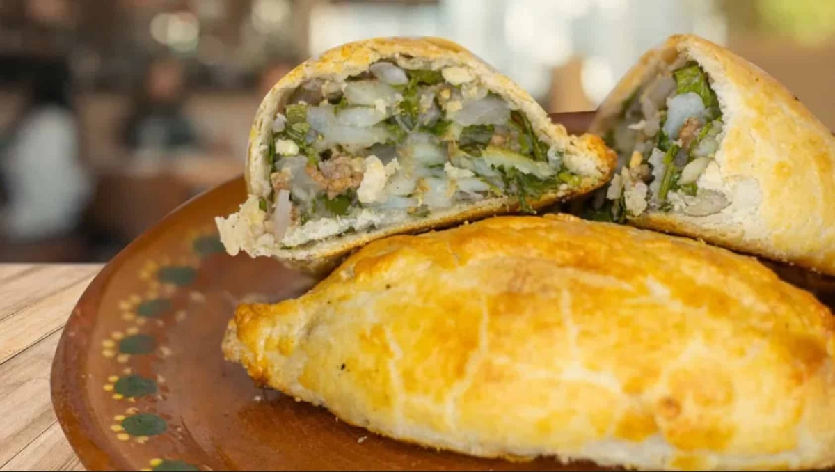 ¿Empanada o paste? ¿Cuál es la diferencia entre ambos platillos?