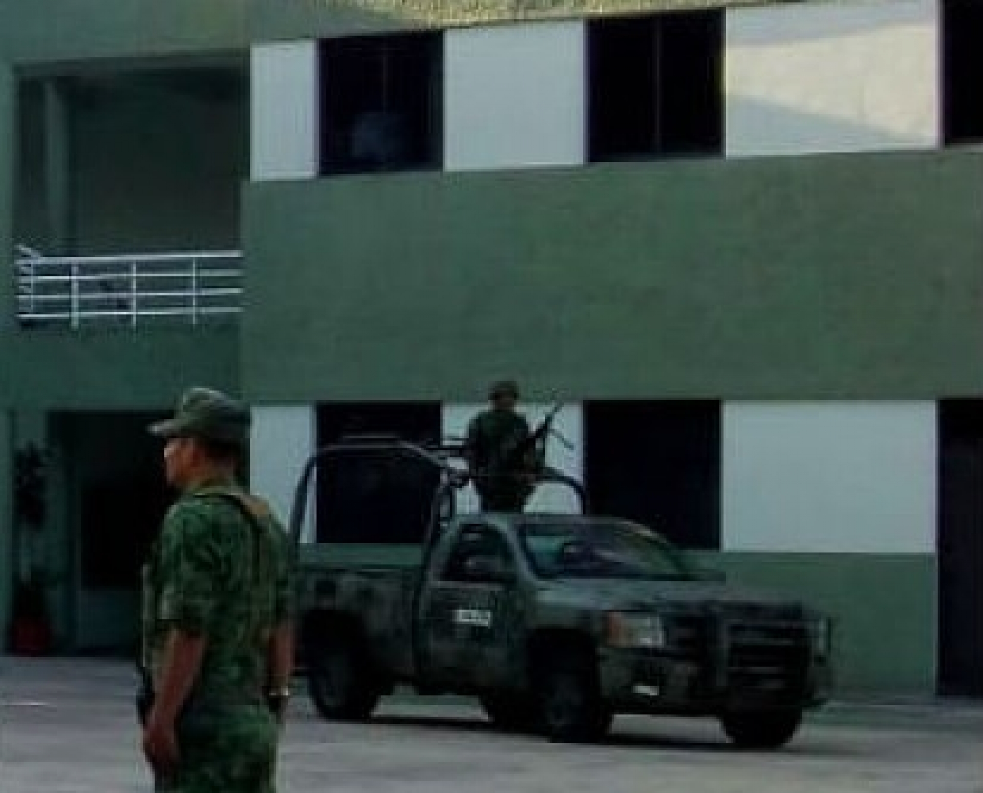 Contratará Sedena a profesionales de la salud y mano de obra para apoyar en contingencia