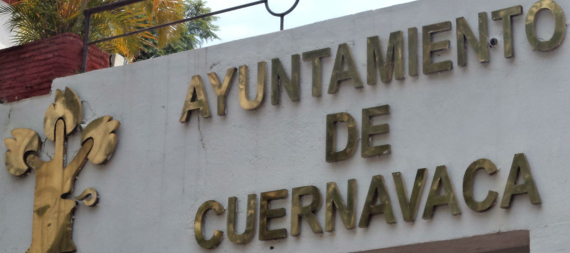 Acuerda Cabildo capitalino suspender trámites de licencias para apertura de más bares