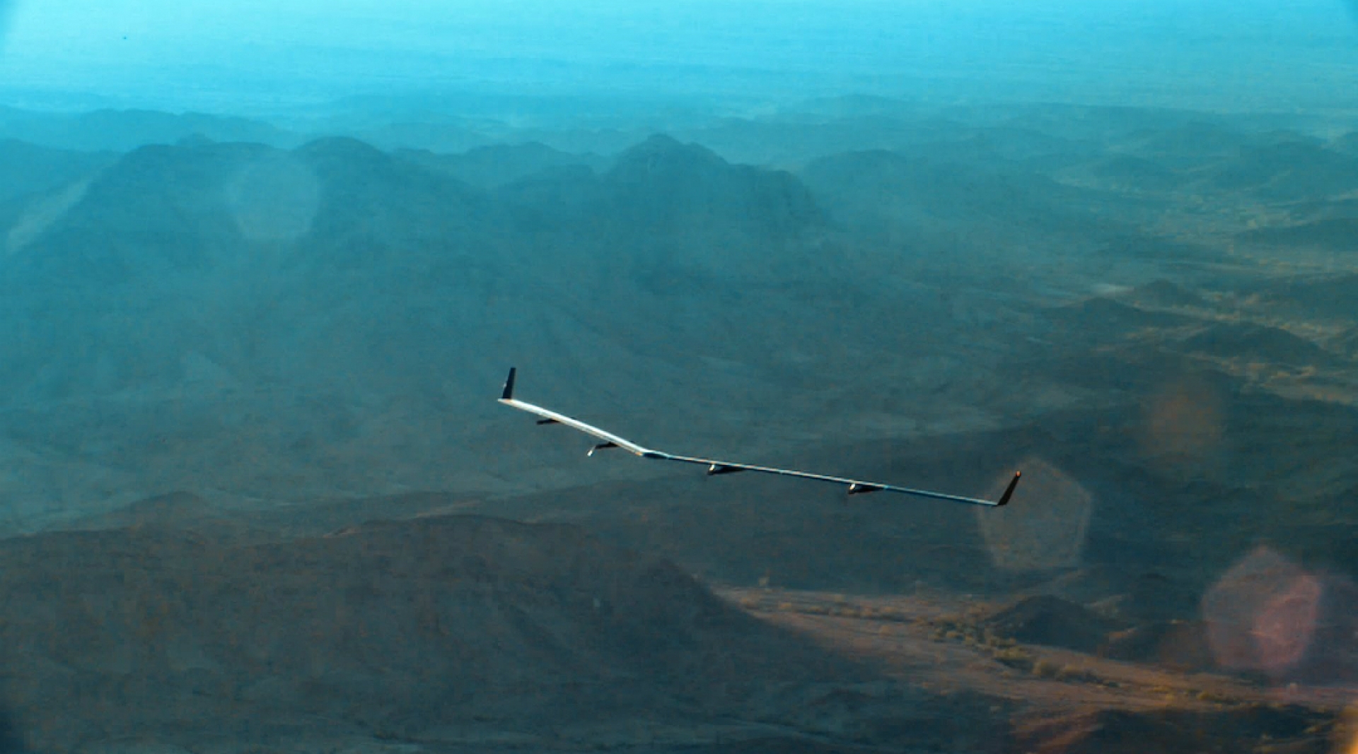 Facebook dice adiós a sus drones solares gigantes para distribuir internet