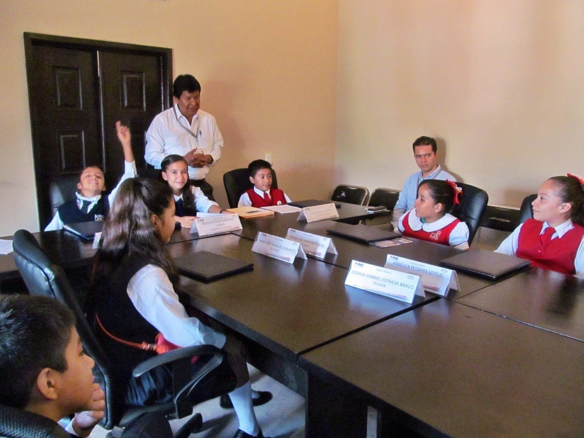 Cabildo infantil de Jojutla hace petición de 10 acuerdos a autoridades del municipio