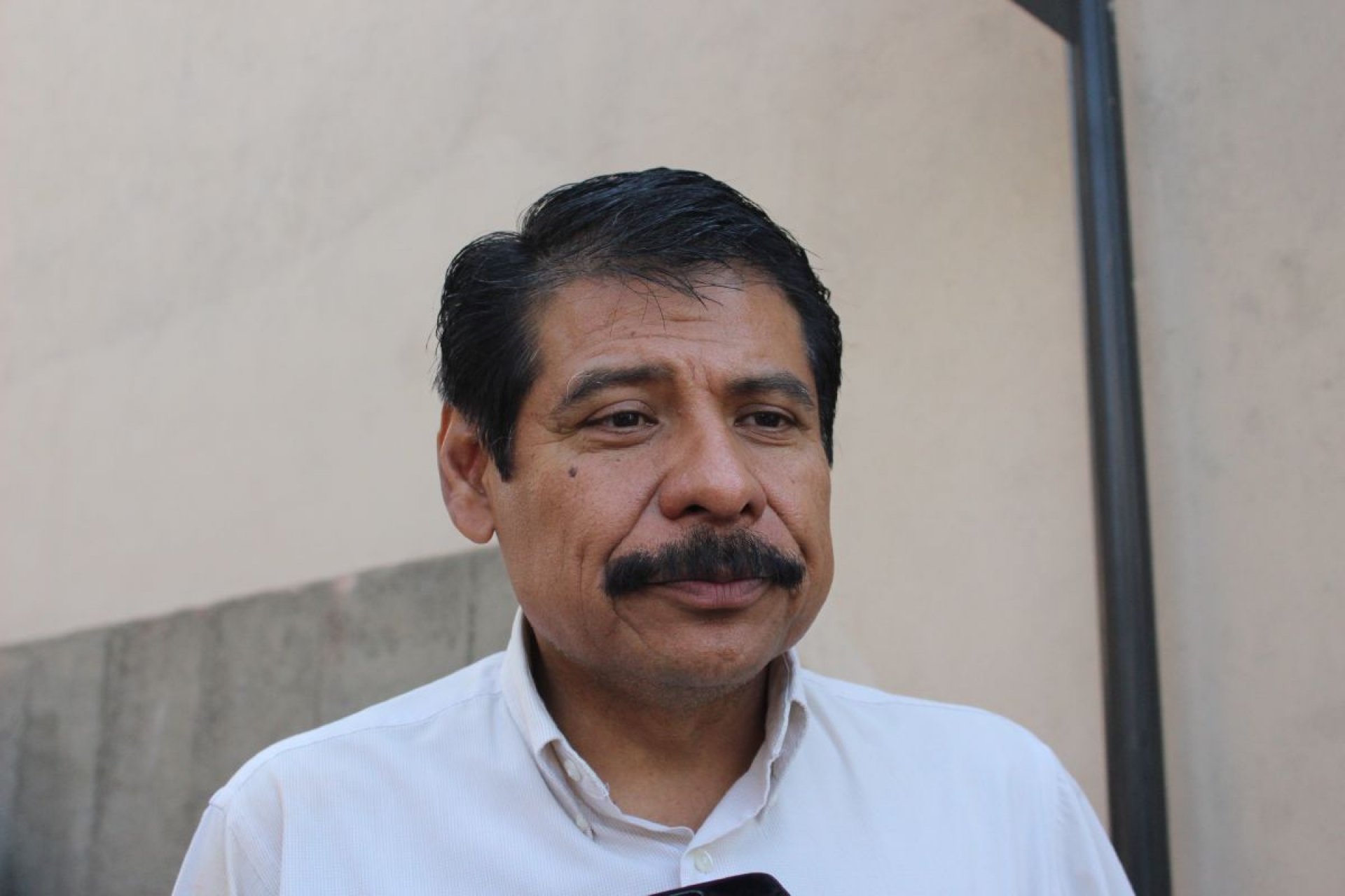 Trabajadores de Salud suspenden temporalmente su paro de labores