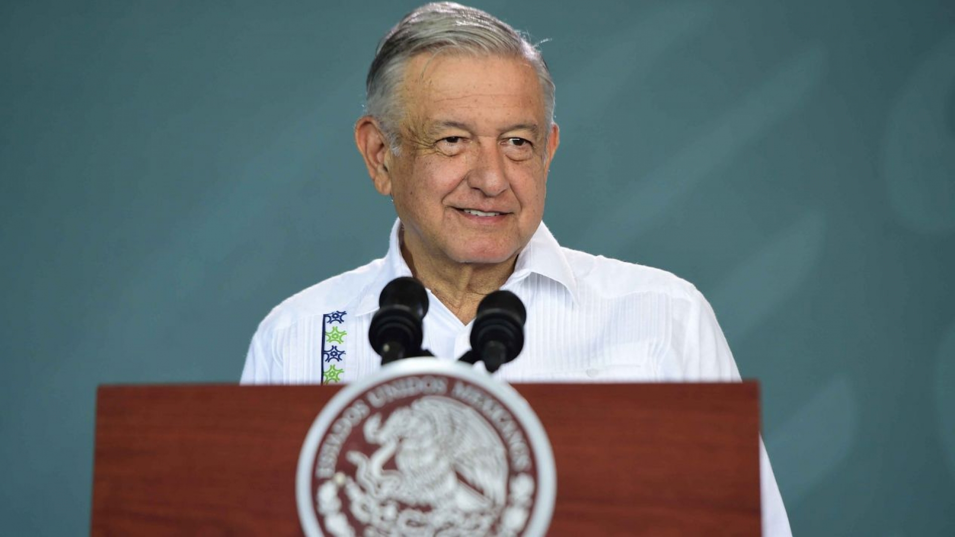 Obrador no descarta consulta ciudadana para legalizar algunas drogas