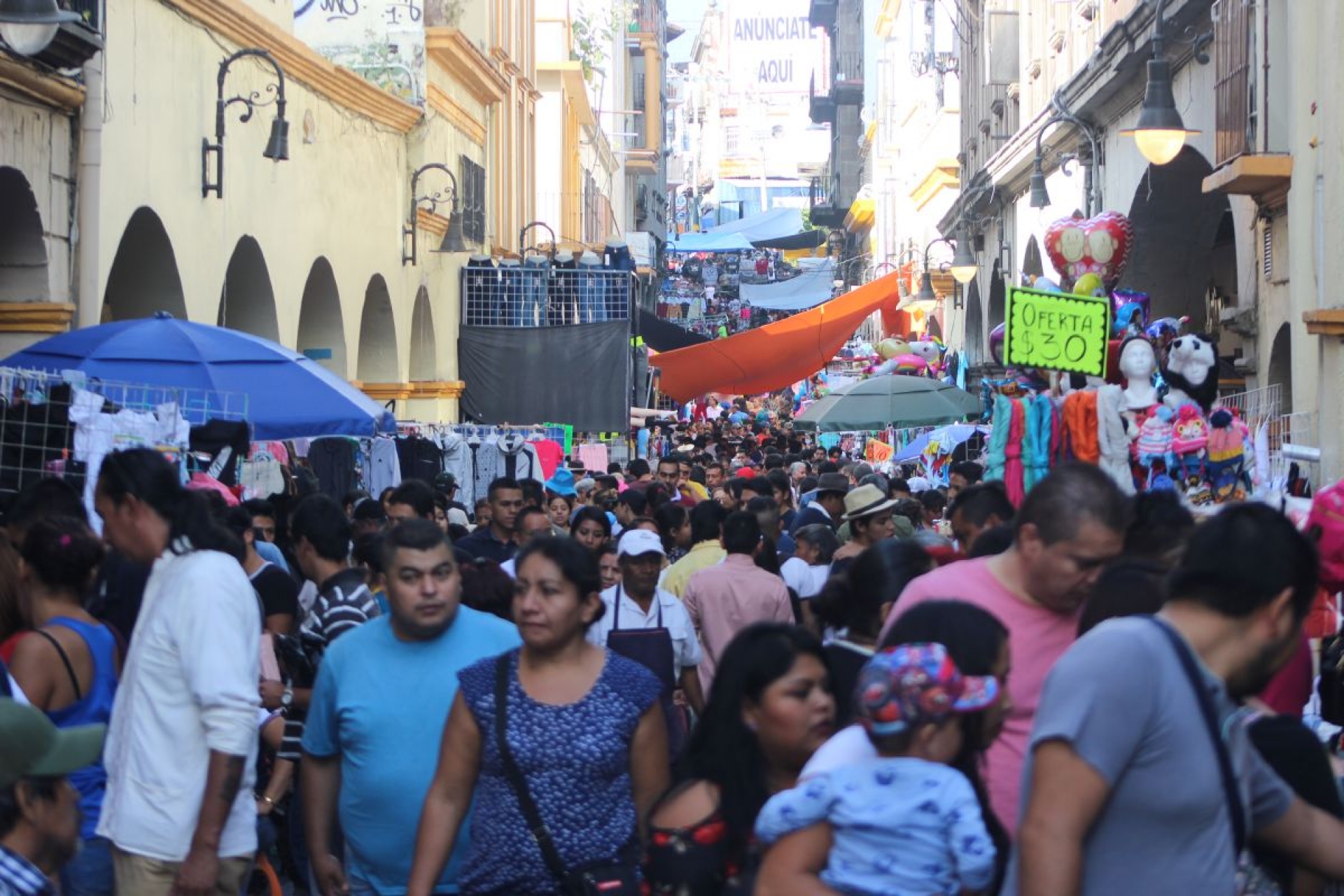 Cuidarán que ambulantaje no invada primer cuadro