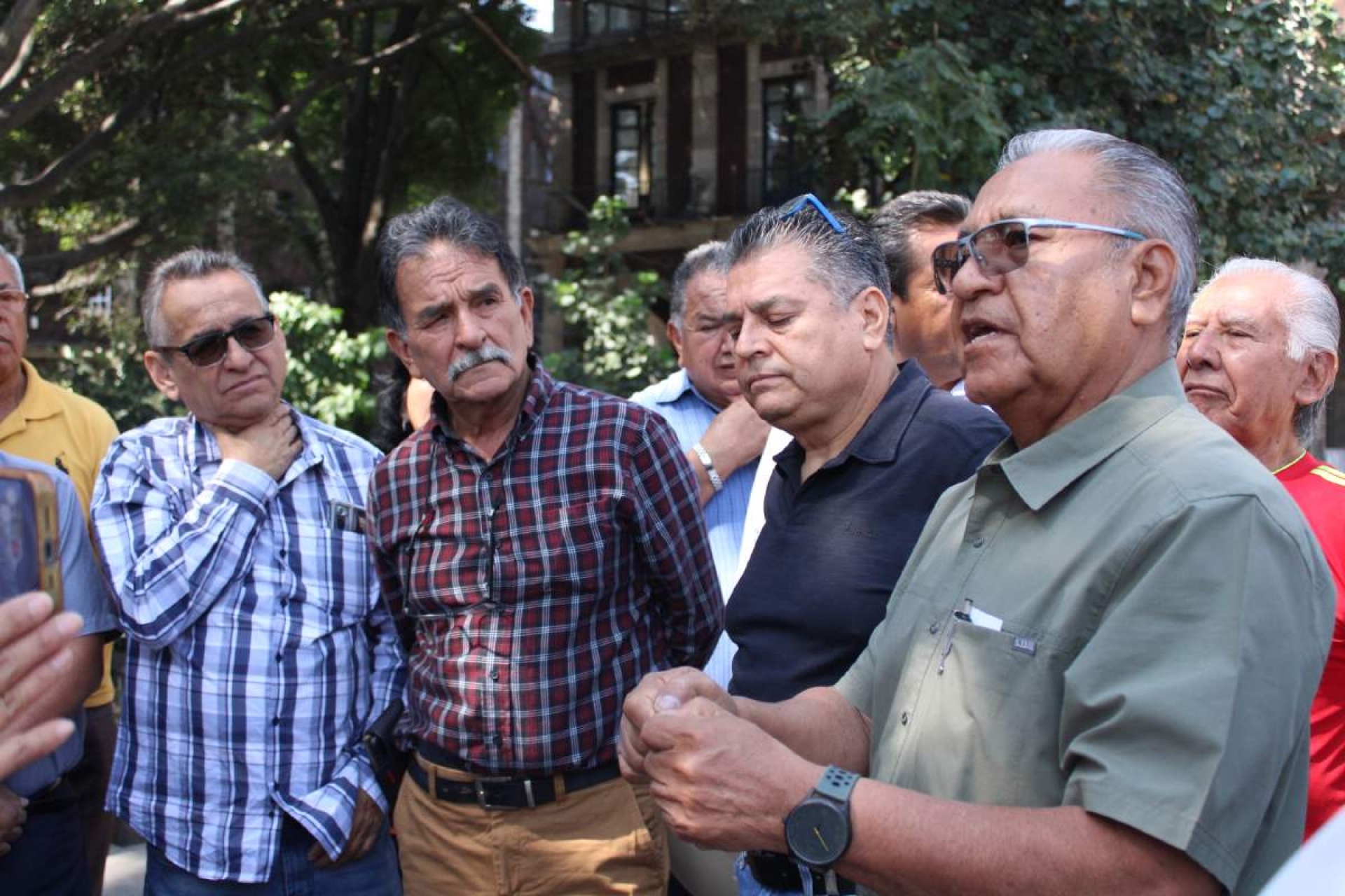 Taxistas preparan nuevas protestas