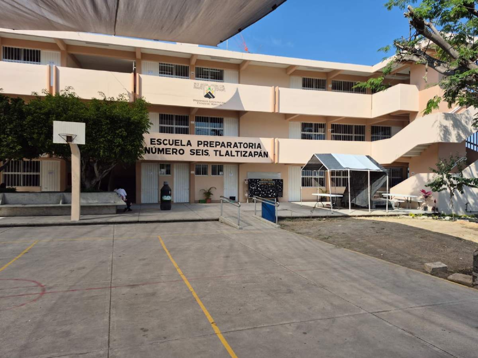 Cumple Preparatoria de Tlaltizapán 56 años de fundación