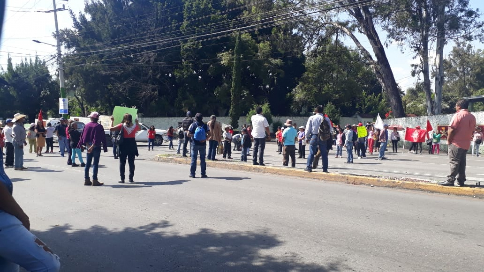 Se manifiesta Antorcha Campesina en la Sedatu