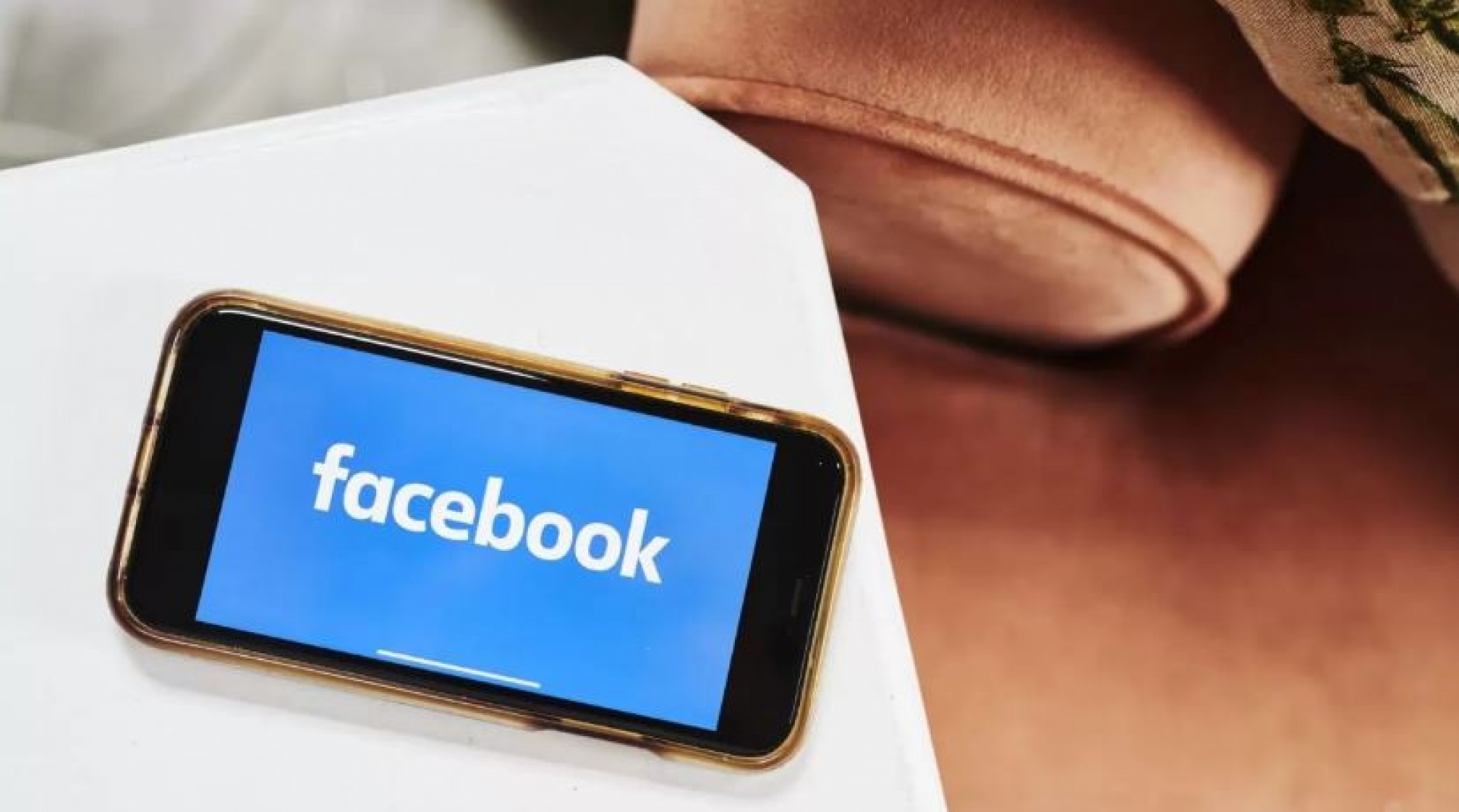 Facebook dirá quién paga por la publicidad política en México
