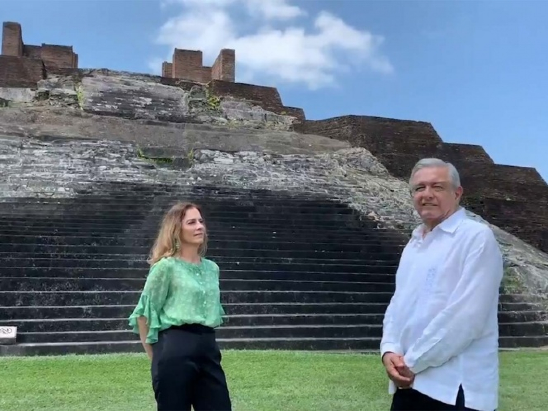 AMLO pide que rey de España se disculpe por matanza en la Conquista