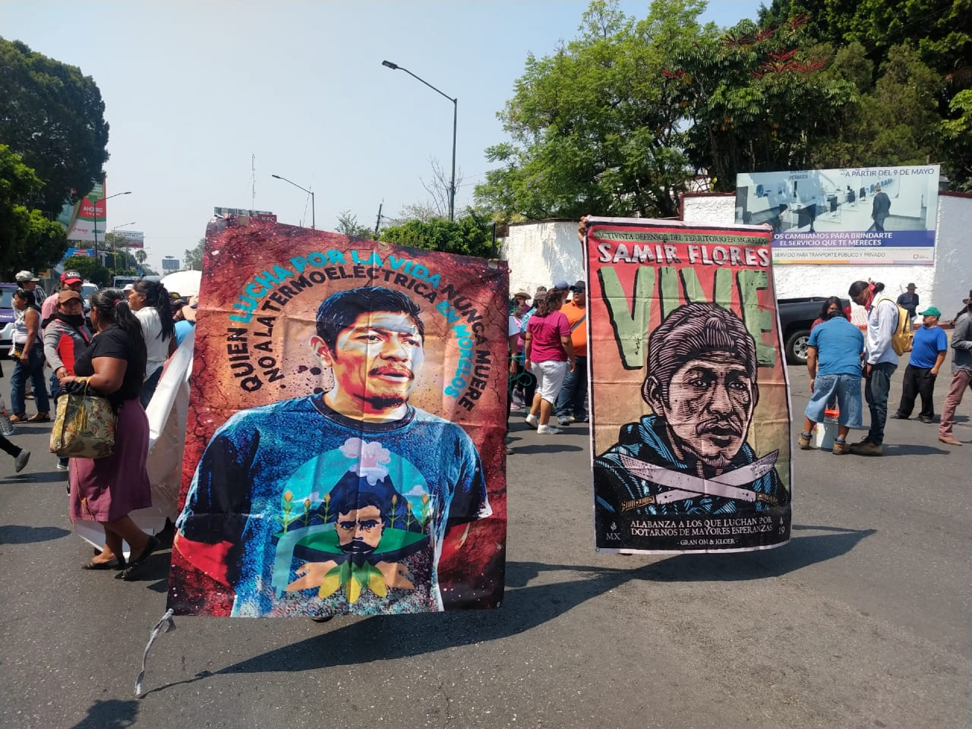 Se manifiestan habitantes de Amilcingo, a tres meses del asesinato de Samir Flores