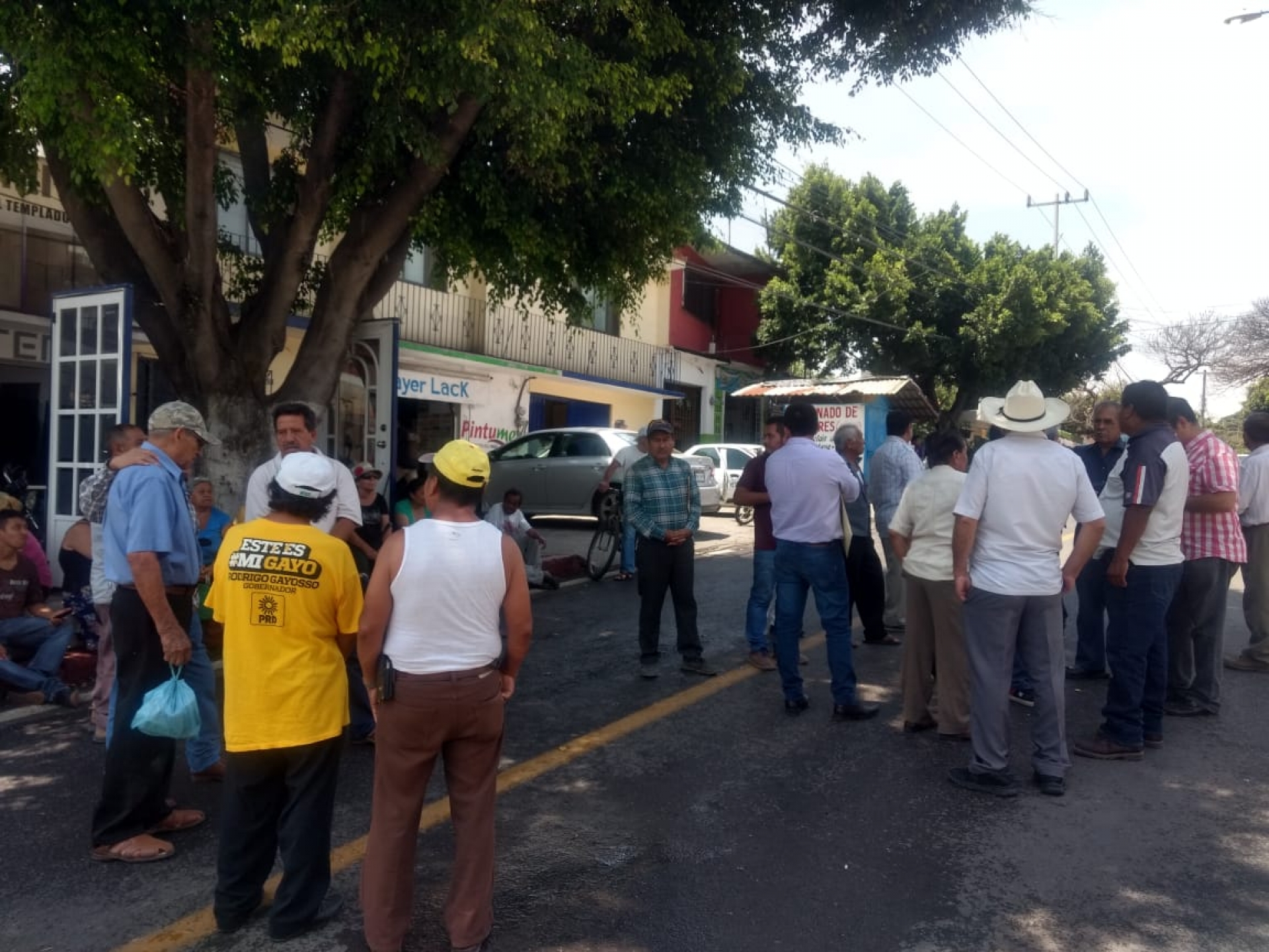 Protestan habitantes de la colonia Antonio Barona contra SAPAC