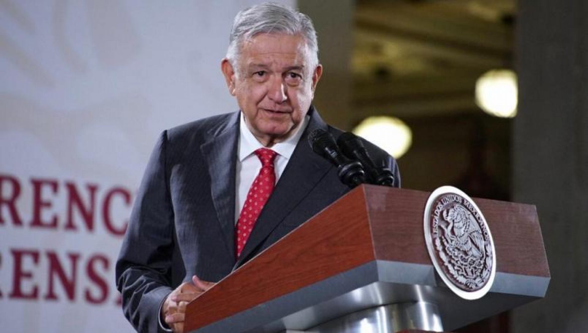 VIDEO: Protesta de alcaldes en Palacio Nacional fue una provocación del PAN: López Obrador