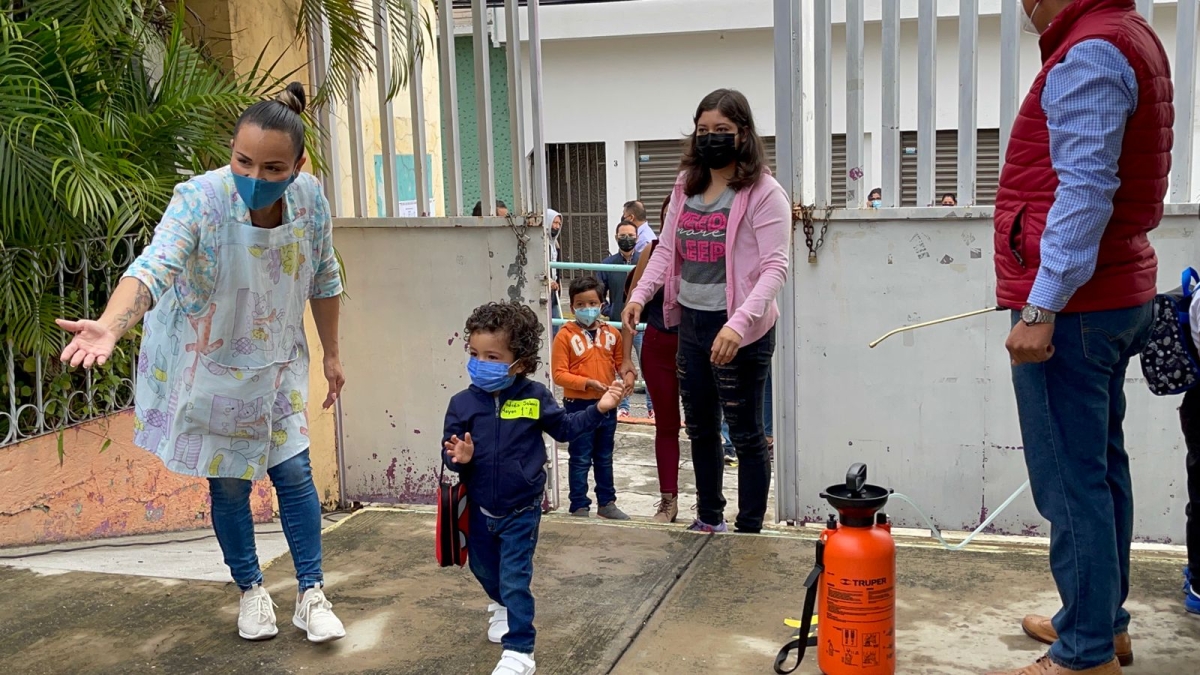 Se suspenden actividades escolares este jueves 5 de mayo