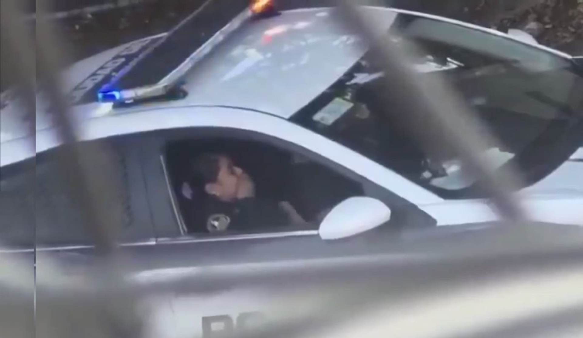 Policías de la SSC CDMX son grabados teniendo relaciones en patrulla; ya los investigan