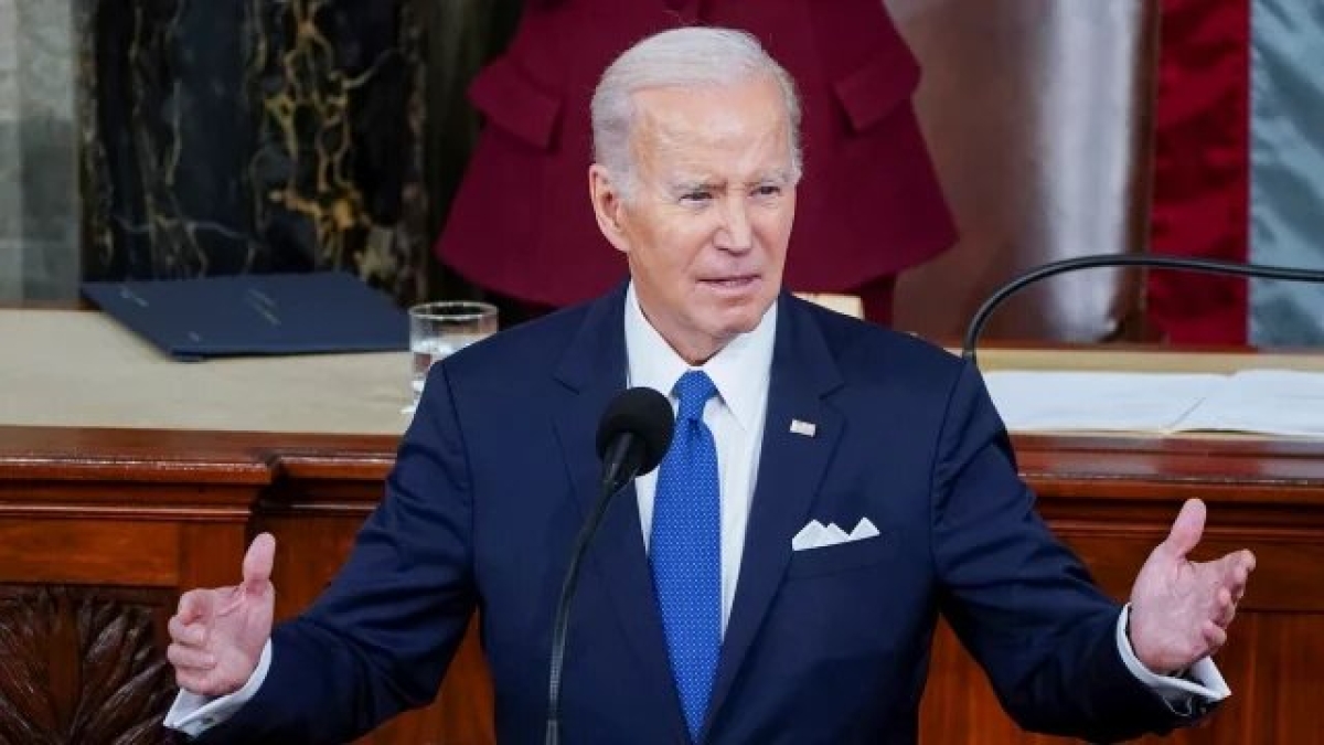 Biden se opone a un proyecto de ley que impide competir a atletas transgénero