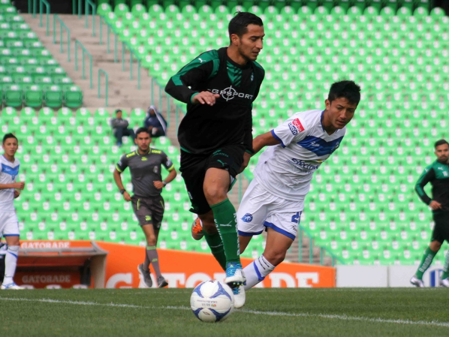 Suma Santos primer triunfo en pretemporada