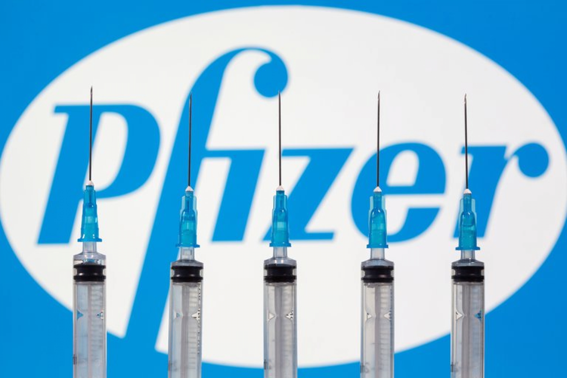 Pfizer ya envió solicitud a México para autorización de vacuna contra COVID-19