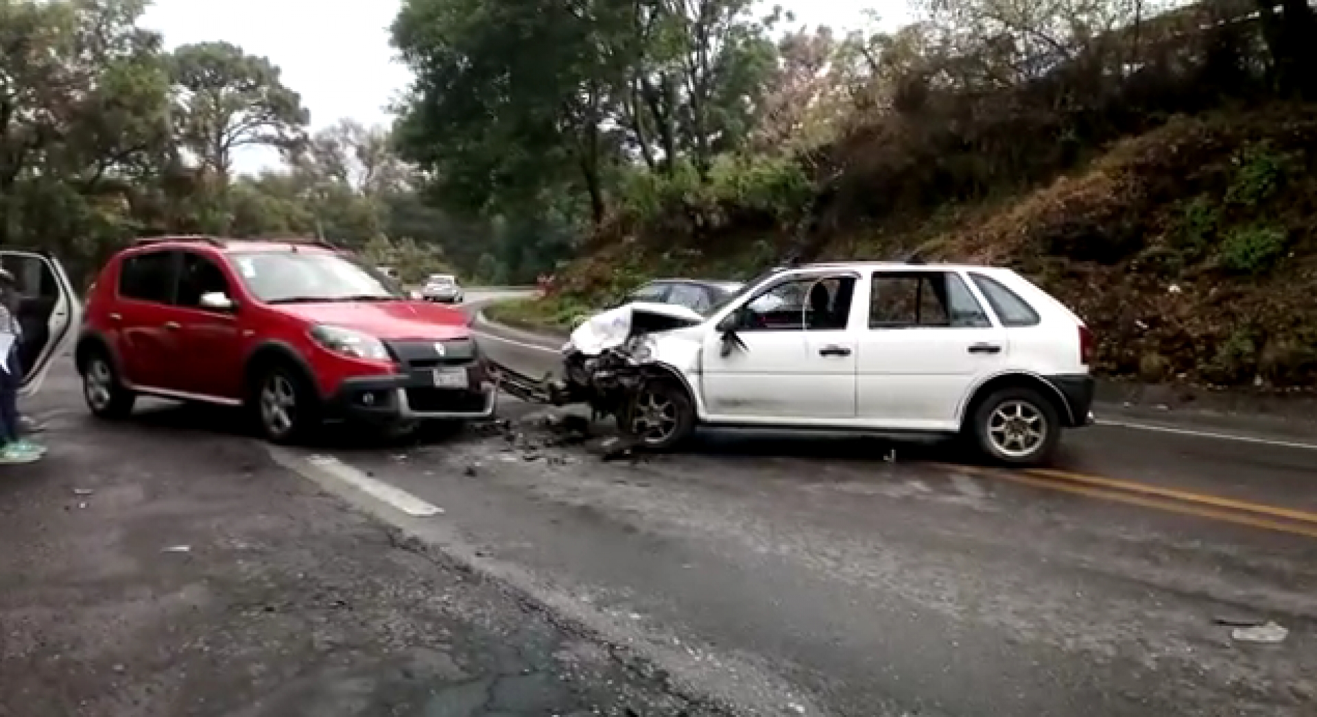 Un herido, saldo de accidente en la carretera federal México-Cuernavaca